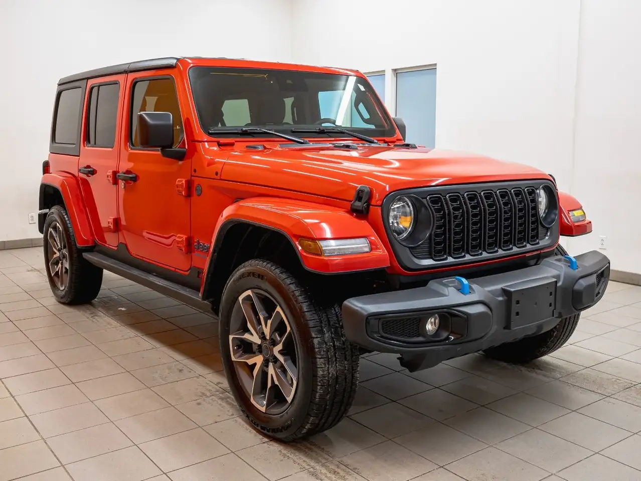 Jeep Wrangler снимка Jeep Wrangler