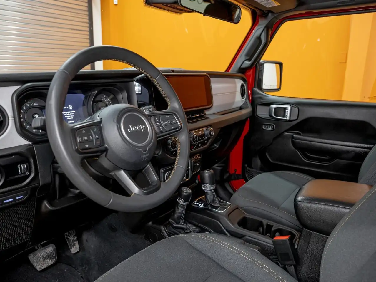 Jeep Wrangler снимка Jeep Wrangler