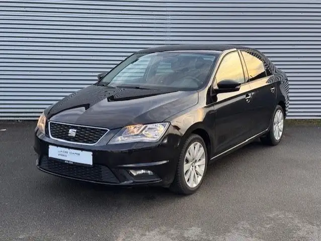 SEAT Toledo 1.4 TSI Style Limousine*Navi*AHK*SHZ*