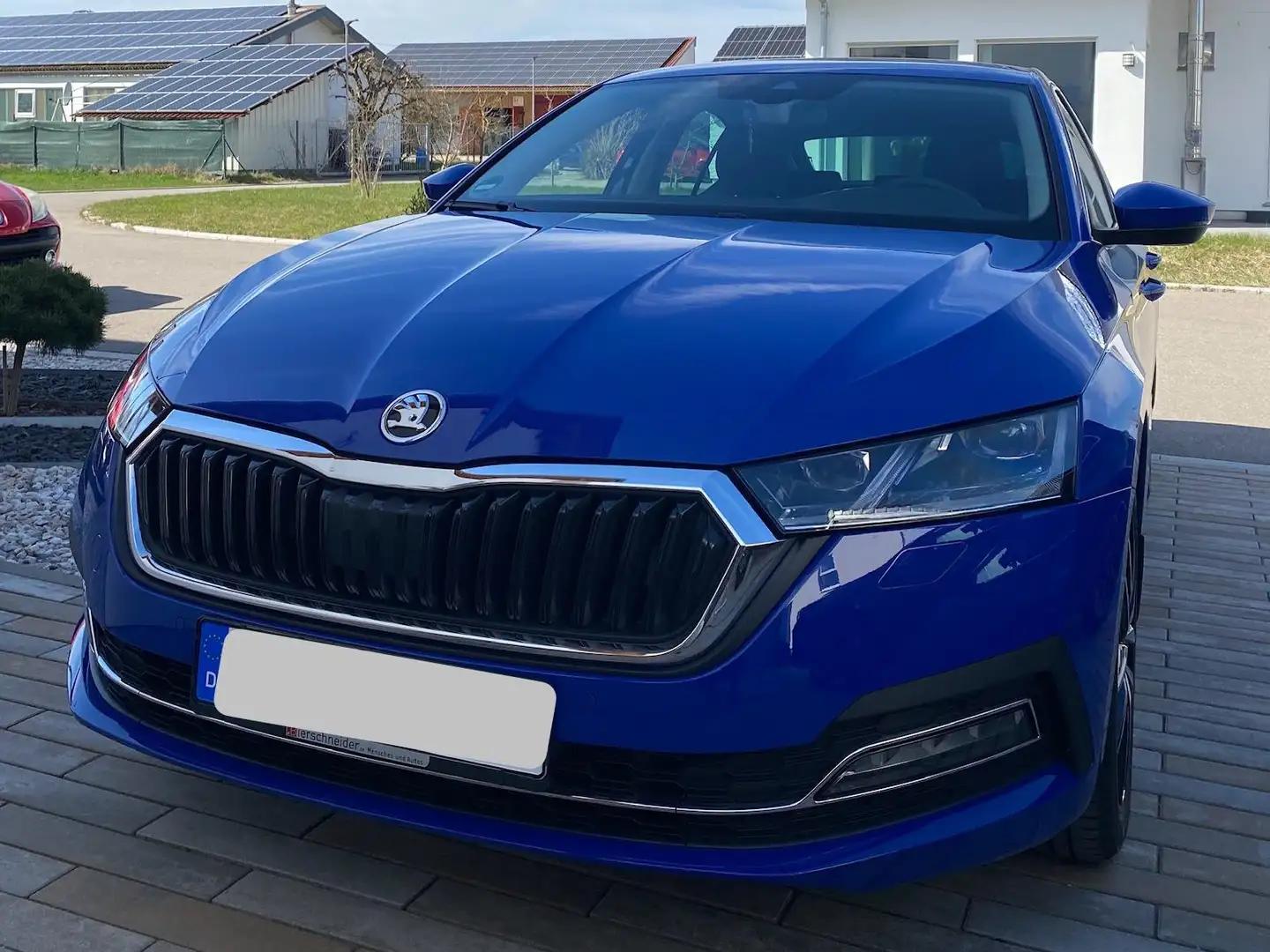 Skoda Octavia Octavia 2.0 TDI DSG MTRIX+STHZG+3.ZONE Klima+220V Blau - 2