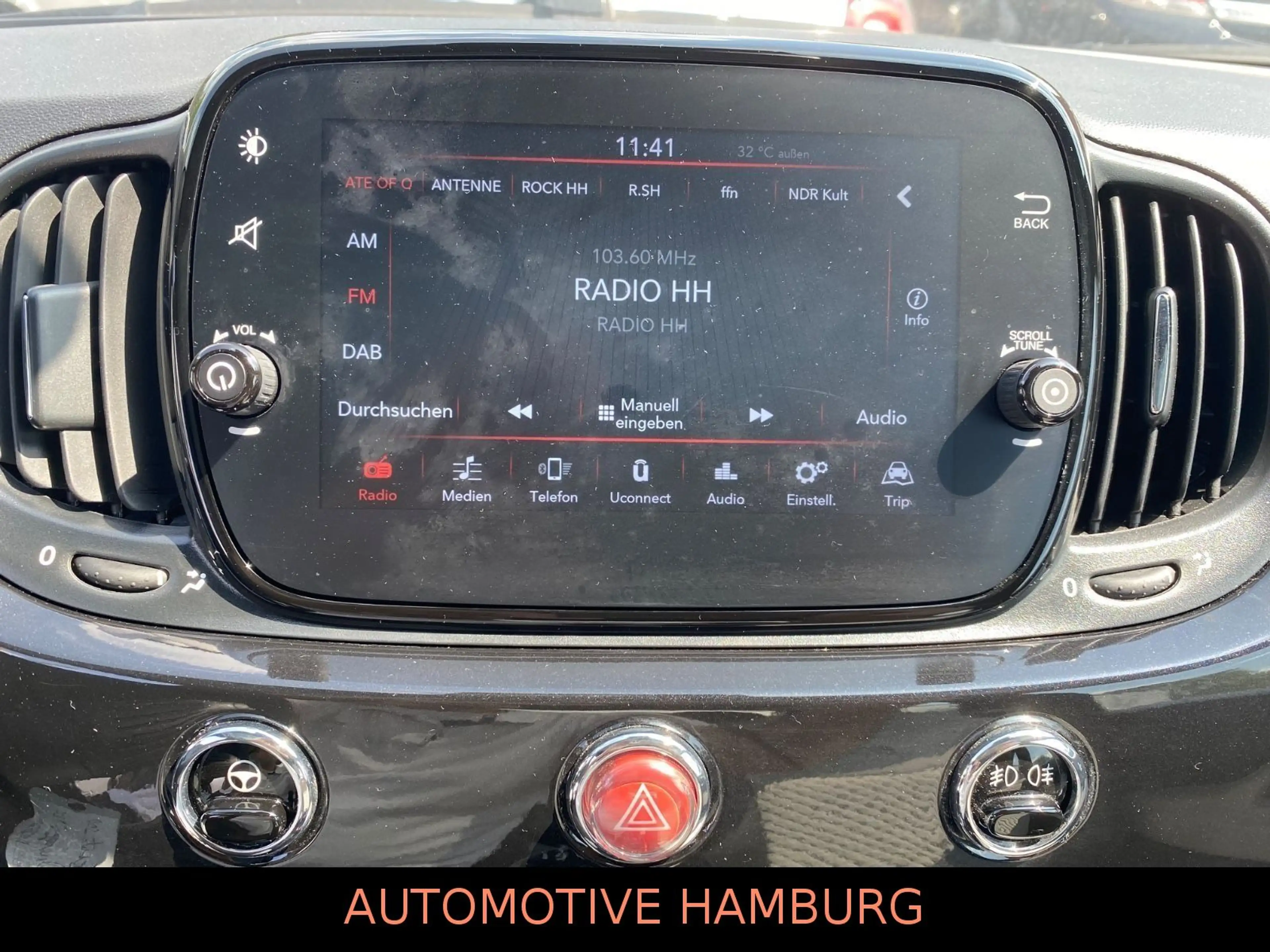 Fiat 500 *DOLCEVITA *Leder*NAVI*PDC*CarPlay*Panorama — photo 13