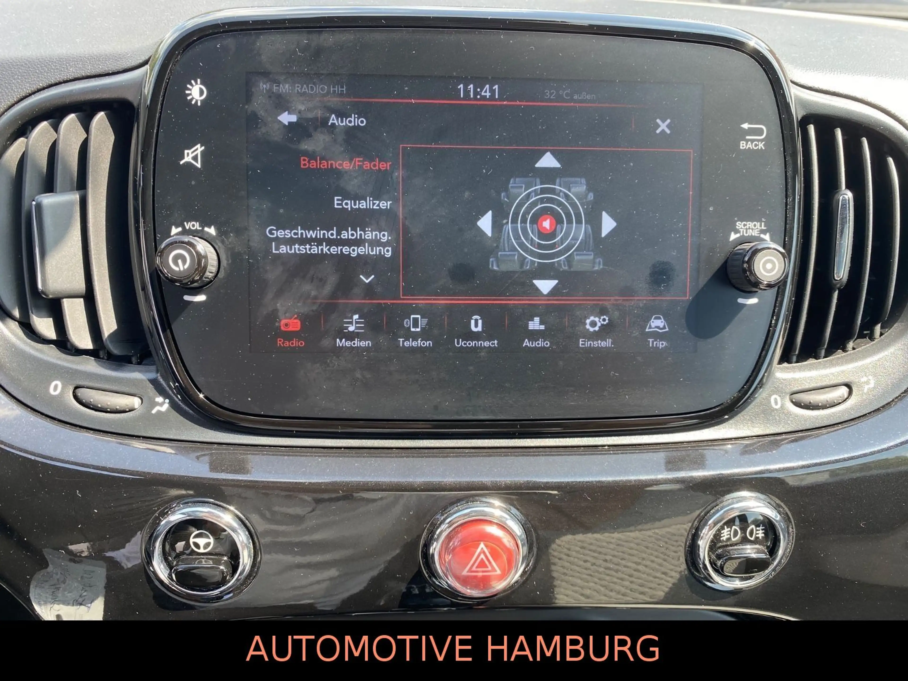 Fiat 500 *DOLCEVITA *Leder*NAVI*PDC*CarPlay*Panorama — photo 18