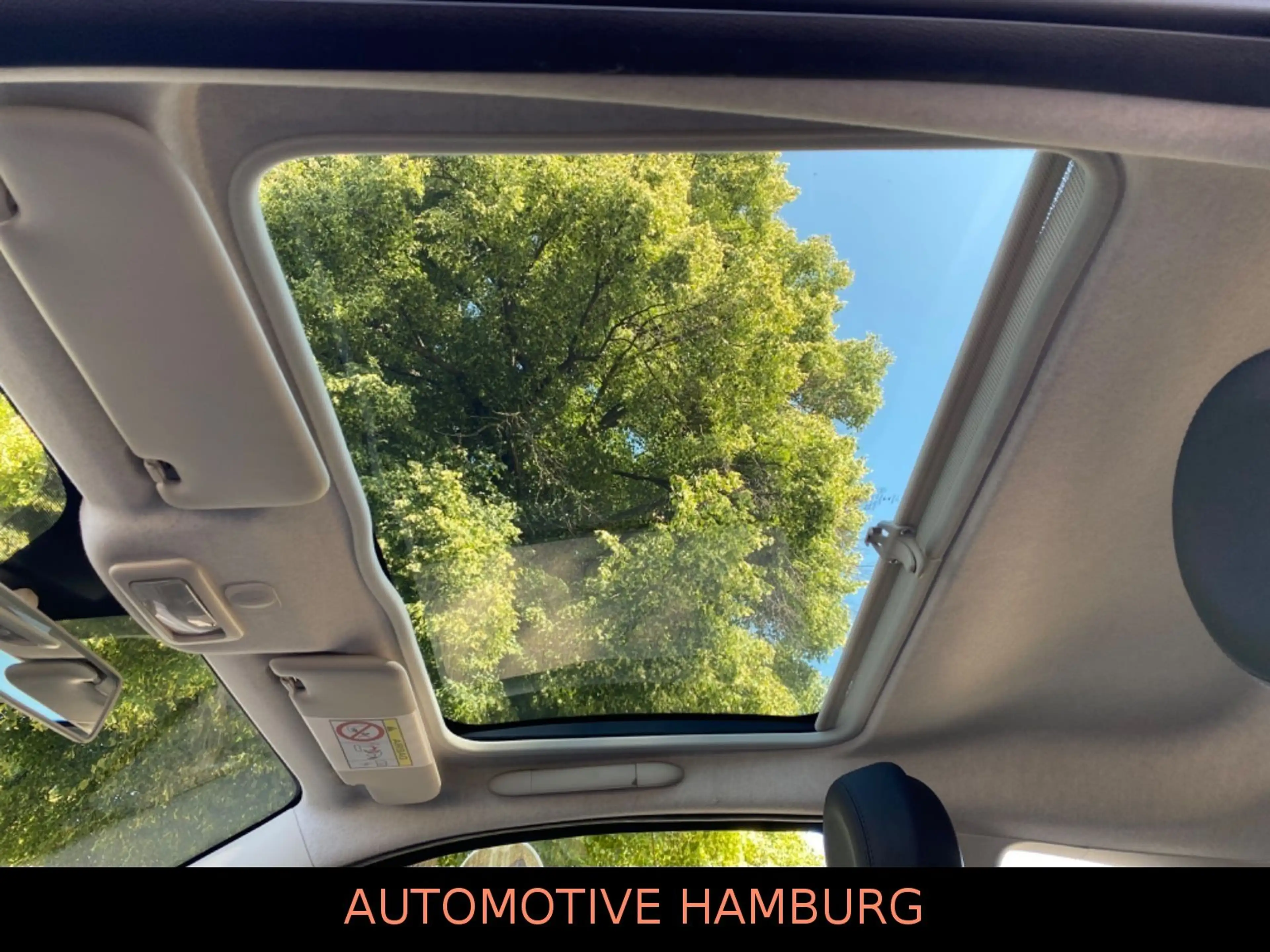 Fiat 500 *DOLCEVITA *Leder*NAVI*PDC*CarPlay*Panorama — photo 8