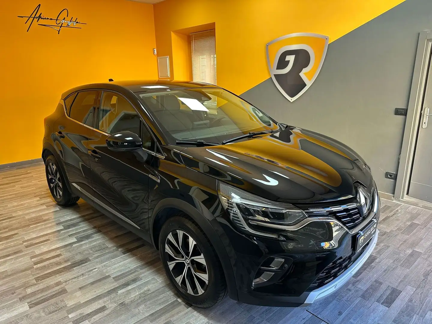 Renault Captur TCe 12V 100 CV GPL Techno - 1