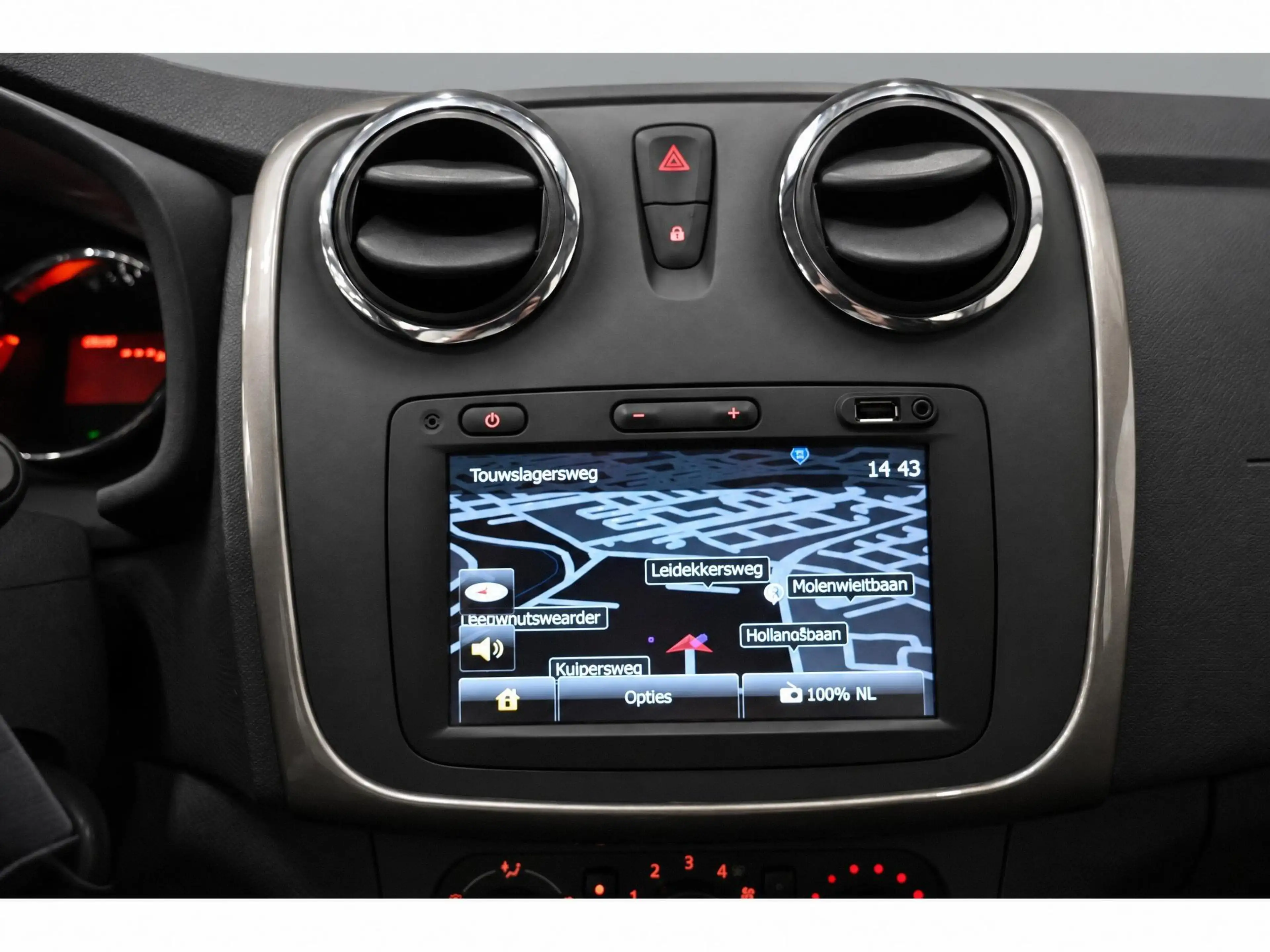 Dacia Logan MCV TCe 90 Prestige | TREKHAAK | NAVI | CRUISE CON — photo 15