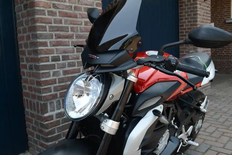 MV Agusta Brutale 800 - foto 7