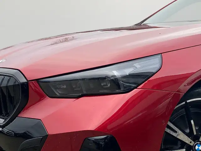 BMW M view 5