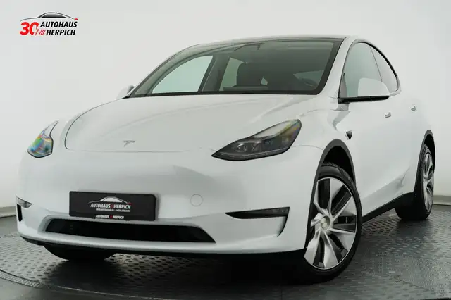 Tesla Model Y DUALMOTOR AWD AUTOPILOT HAGELSCHADEN