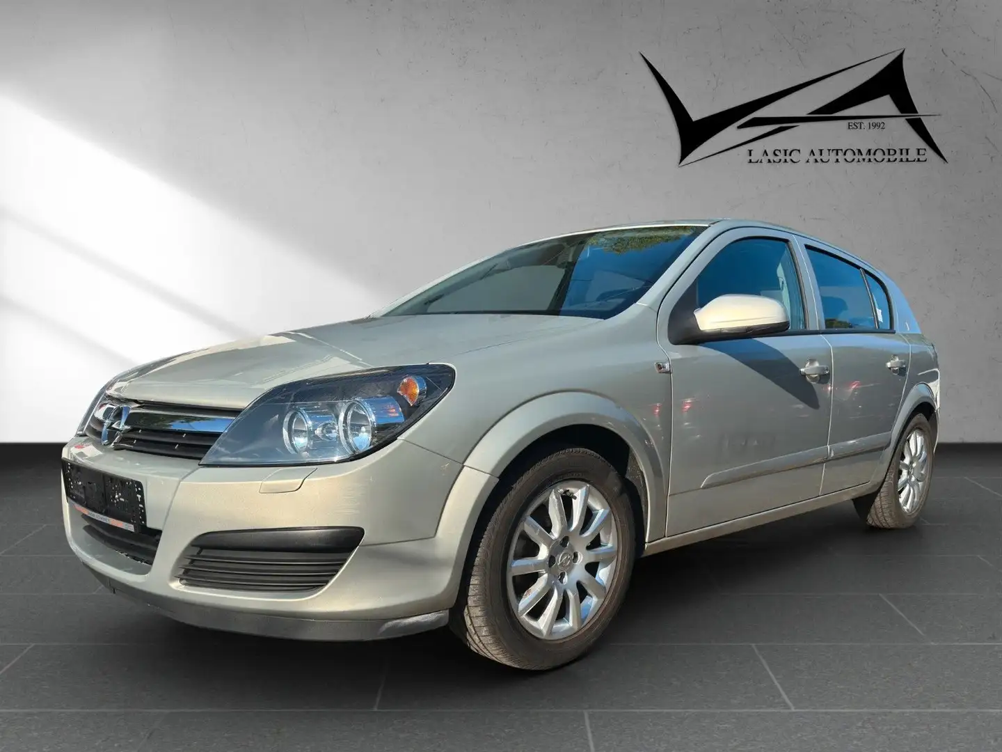 Opel Astra H Lim. Edition 1.6 original 36000 km - 1