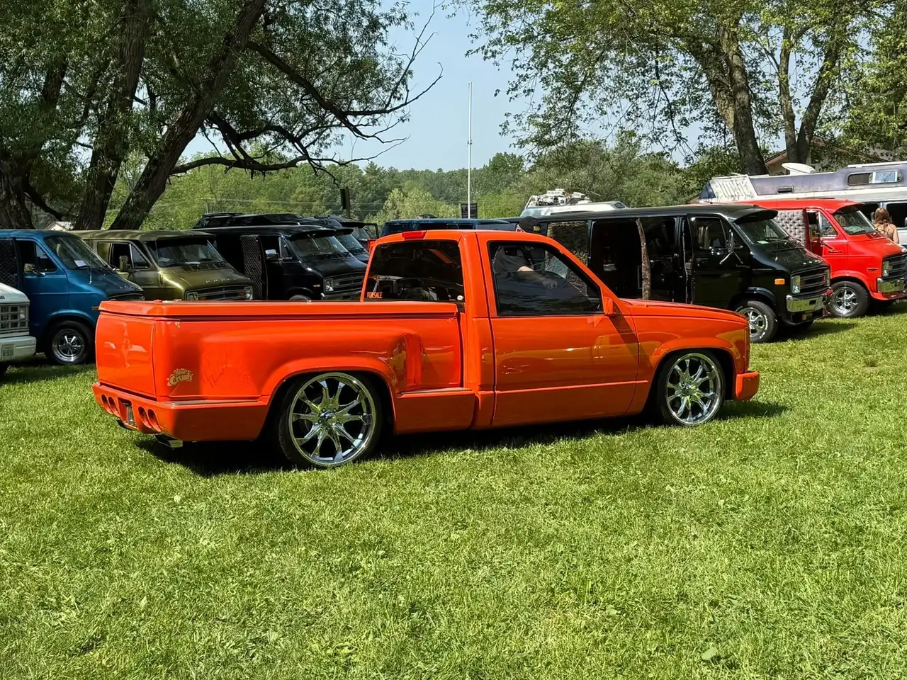 Chevrolet Silverado 1500 снимка Chevrolet Silverado 1500