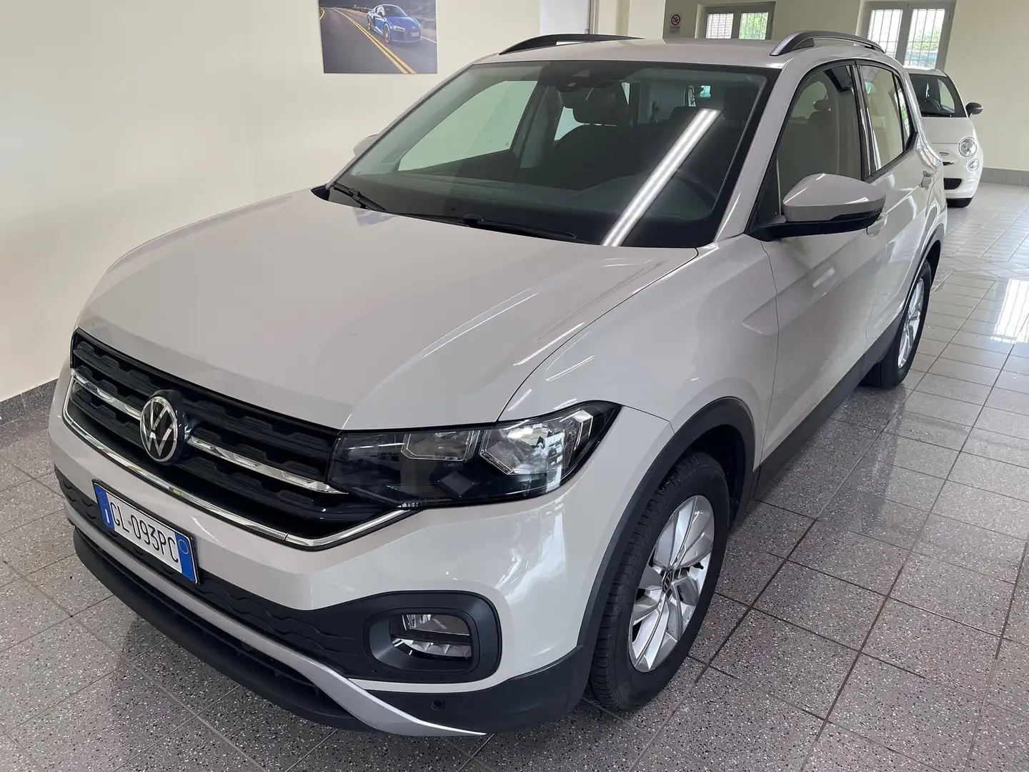 Volkswagen T-Cross 1.0 TSI Style CON PROMO PLUS Beige - 2