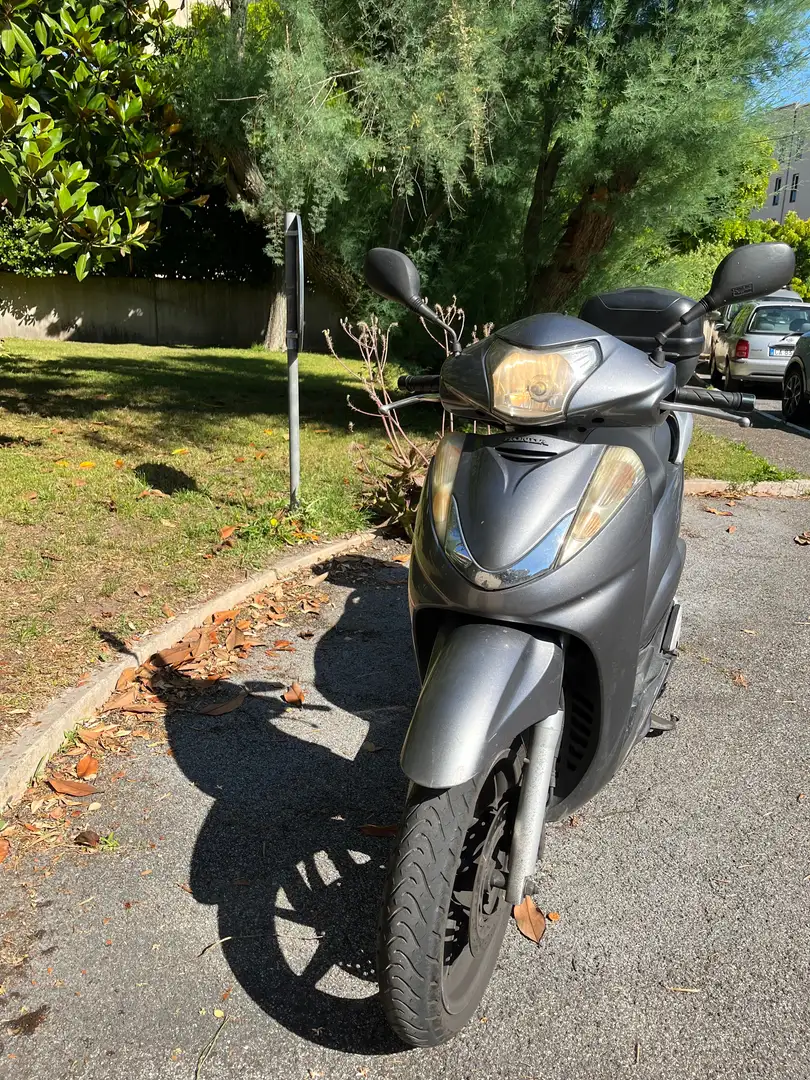Honda SH 300 Grigio - 1