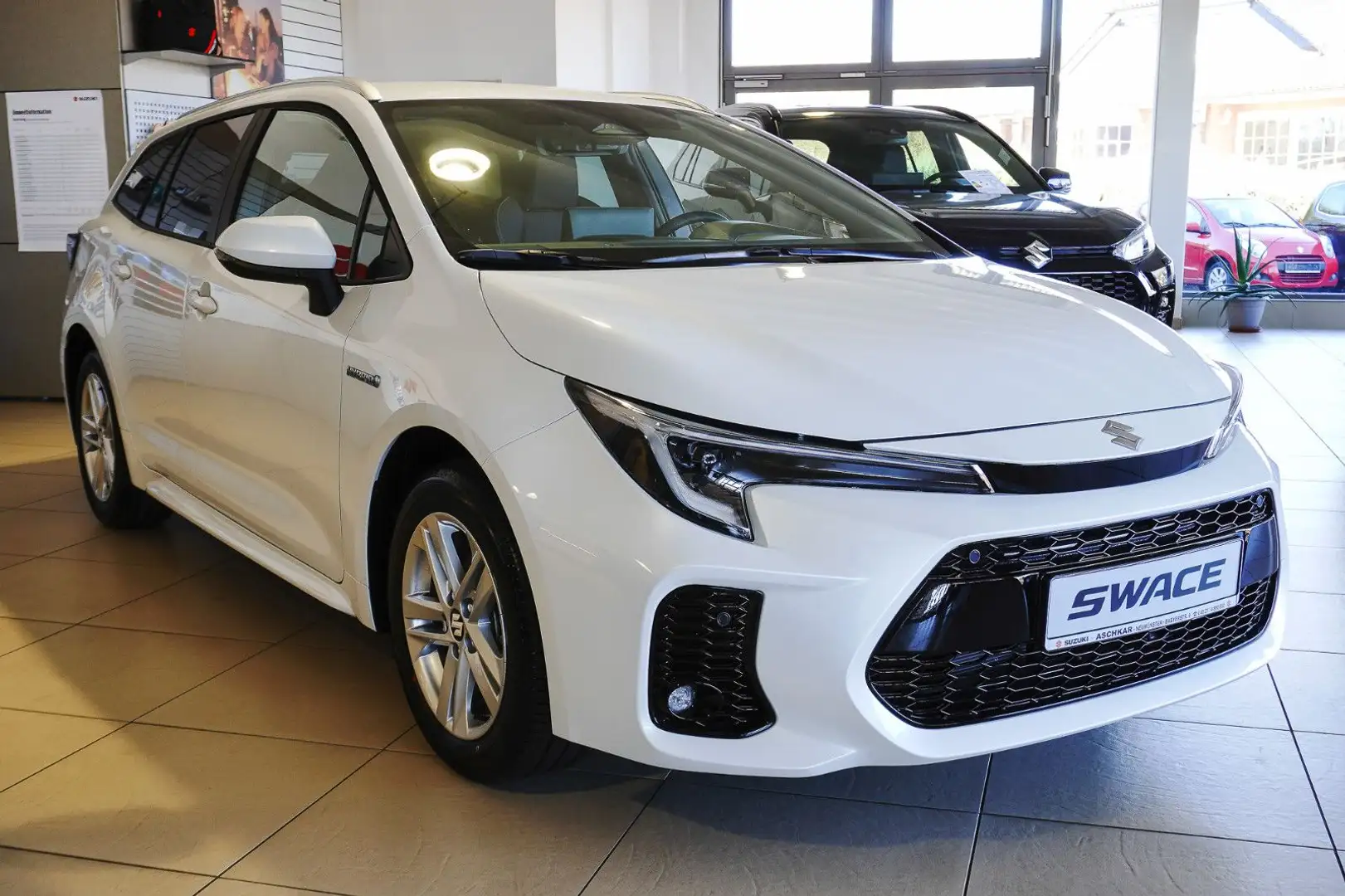 Suzuki Swace Comfort+ HYBRID KOMBI + WR/STAHL INKL! Alb - 1