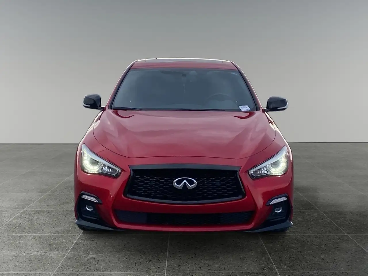 Infiniti Q50 снимка Infiniti Q50