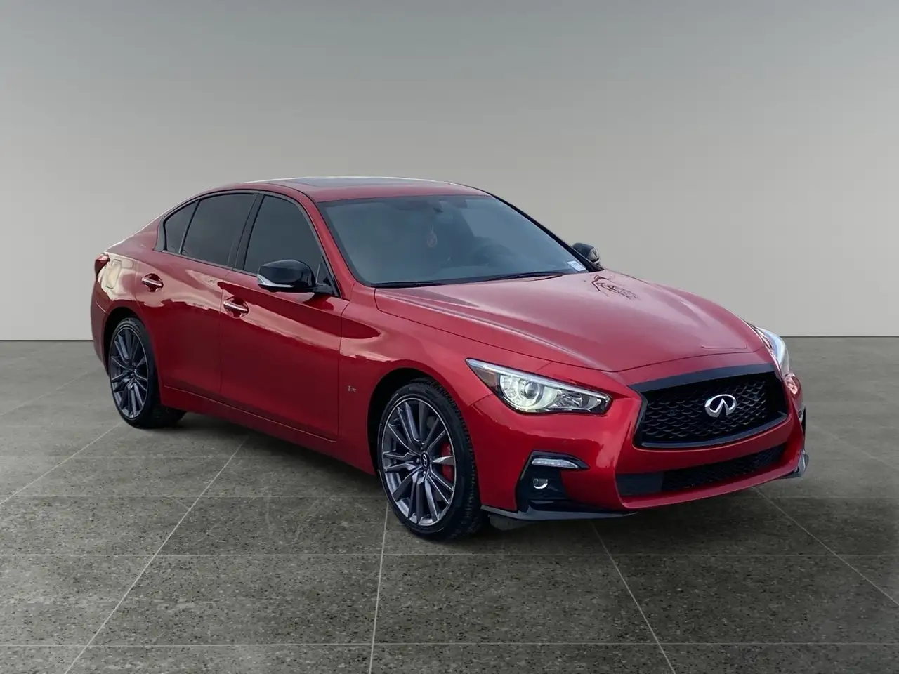 Infiniti Q50 снимка Infiniti Q50