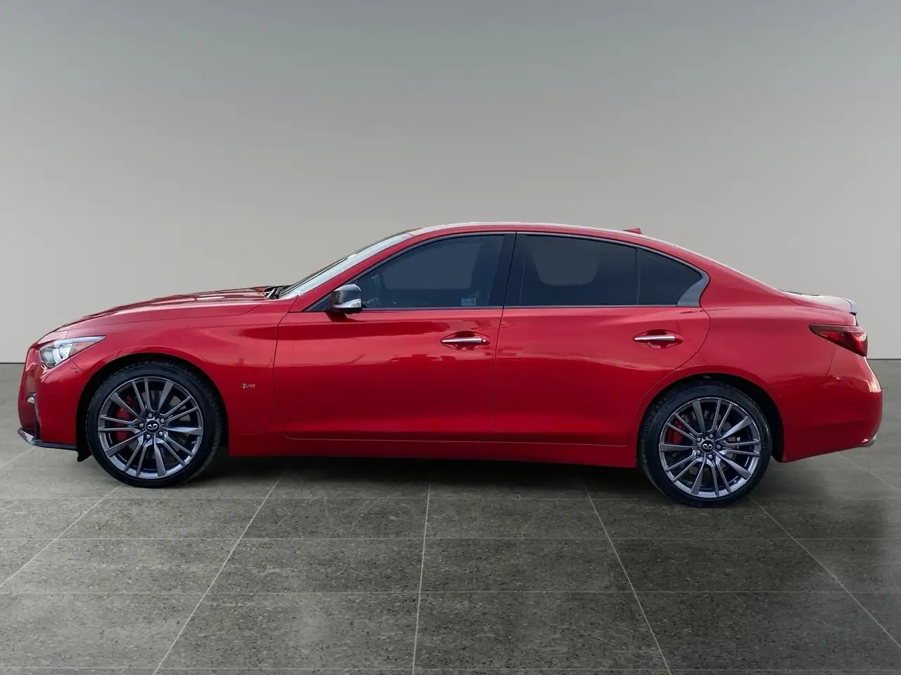 Infiniti Q50 снимка Infiniti Q50