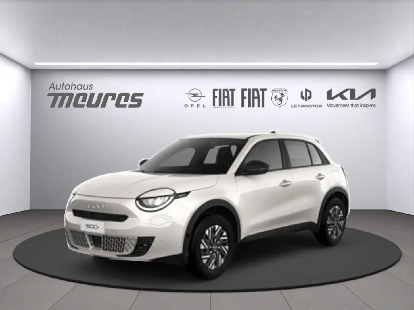 Fiat 600 Hybrid Special Edition, 81 kW 110 PS, DCT, Klima, Beige - 1