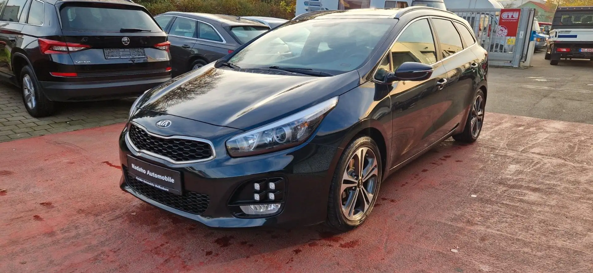Kia Ceed SW / cee'd SW cee'd 1.6 CRDi GT-Line Pano/Kamera/2.Hand Schwarz - 2