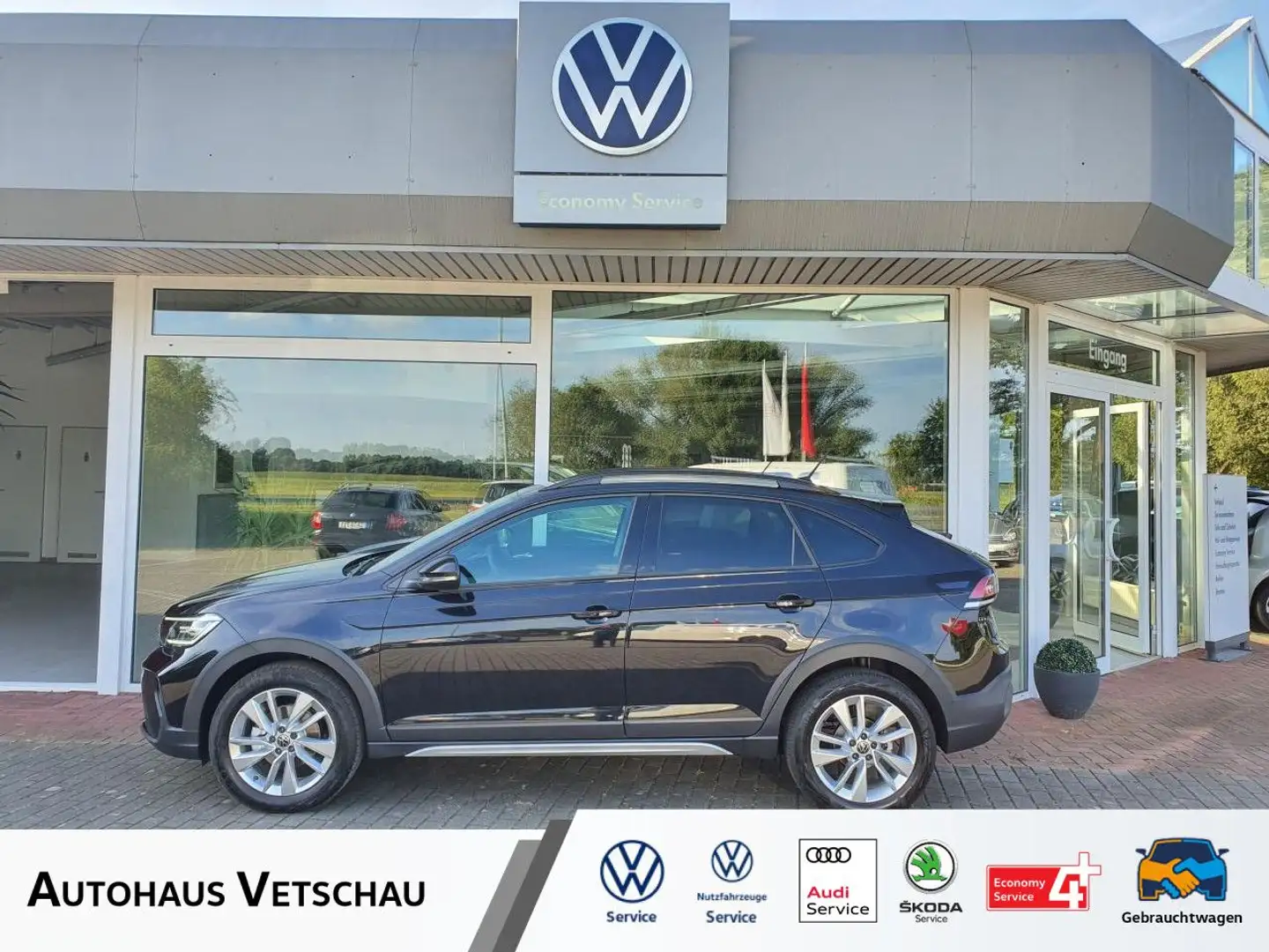 Volkswagen Taigo Life 1.0 TSI DSG IQ.Drive Bluetooth Navi LED Schwarz - 1