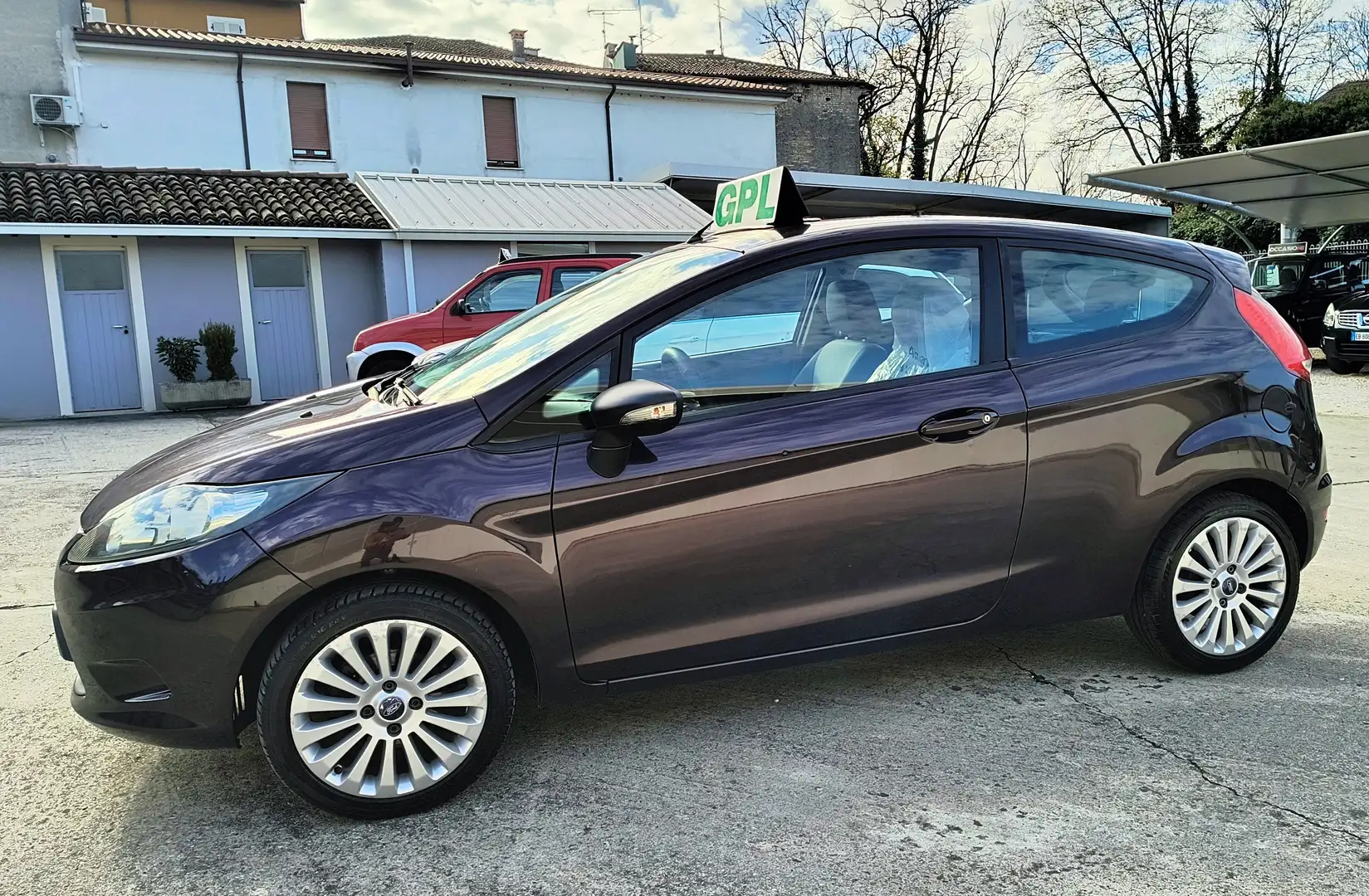 Ford Fiesta 3p 1.2 16v Benzina/GPL *Ok Neopatentati* Paars - 2