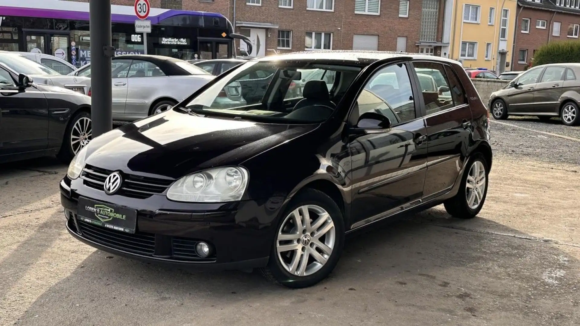 Volkswagen Golf V Lim. Tour*Ahk*Shz*Klima*Tempo*Alus*5-Türe - 1