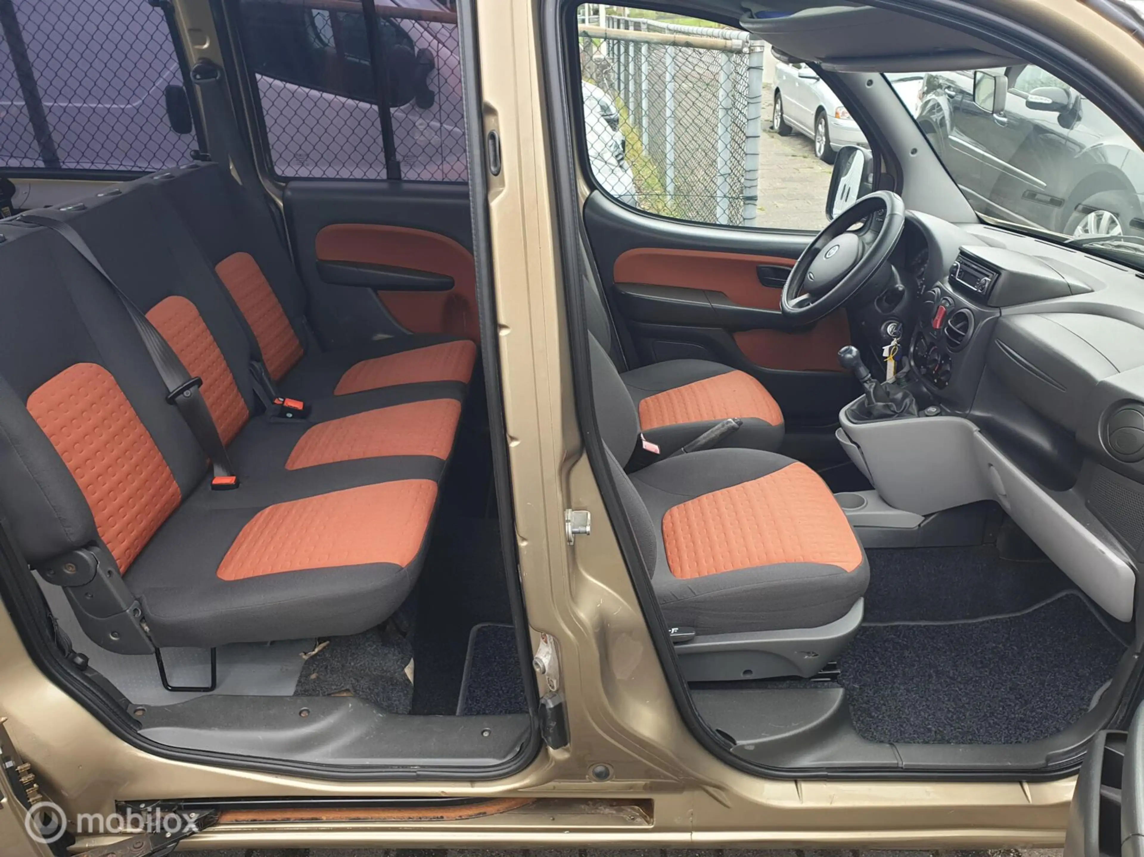 Fiat Doblo 1.9 JTD Dynamic rolstoelauto — photo 12