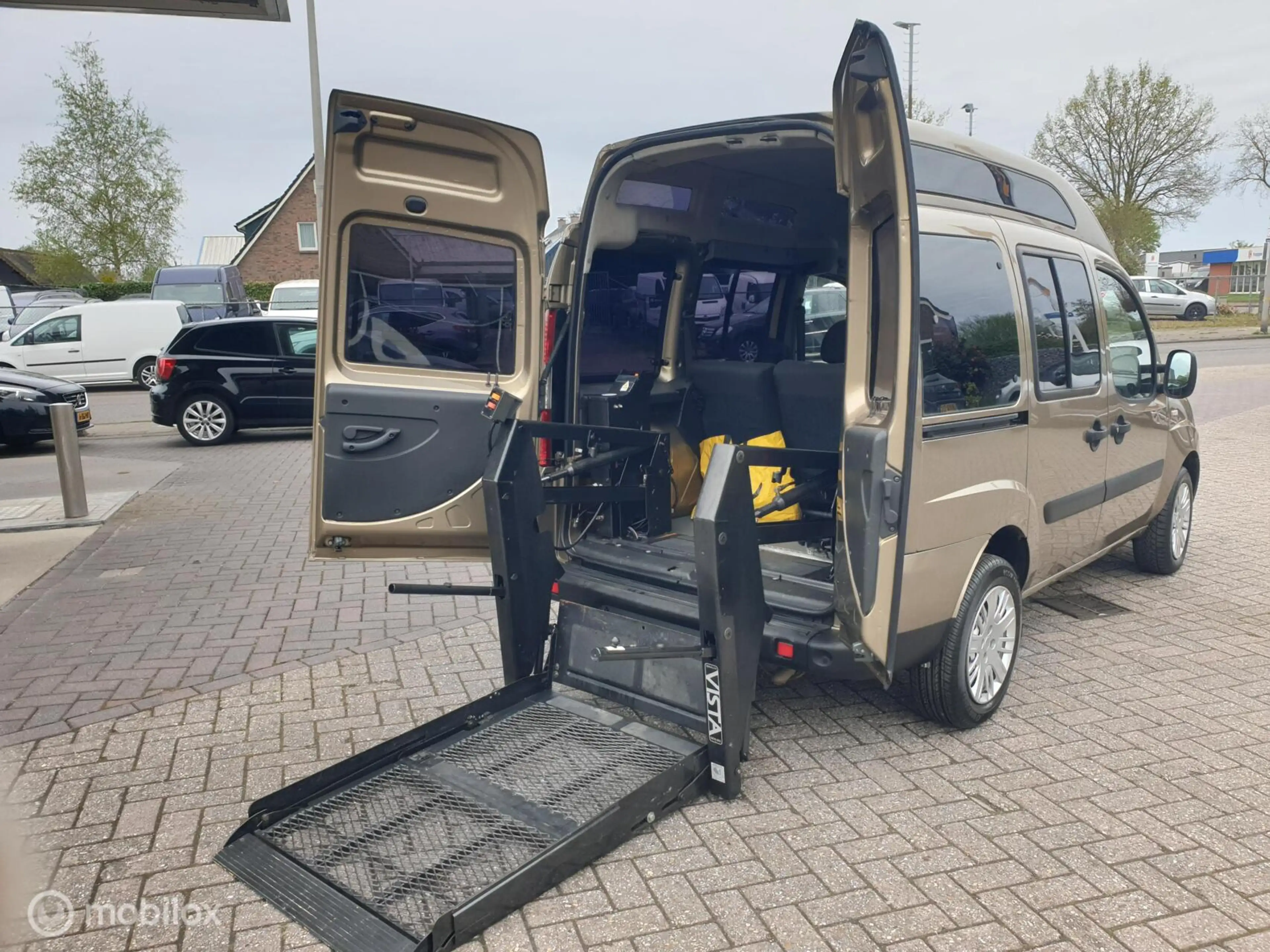 Fiat Doblo 1.9 JTD Dynamic rolstoelauto — photo 3