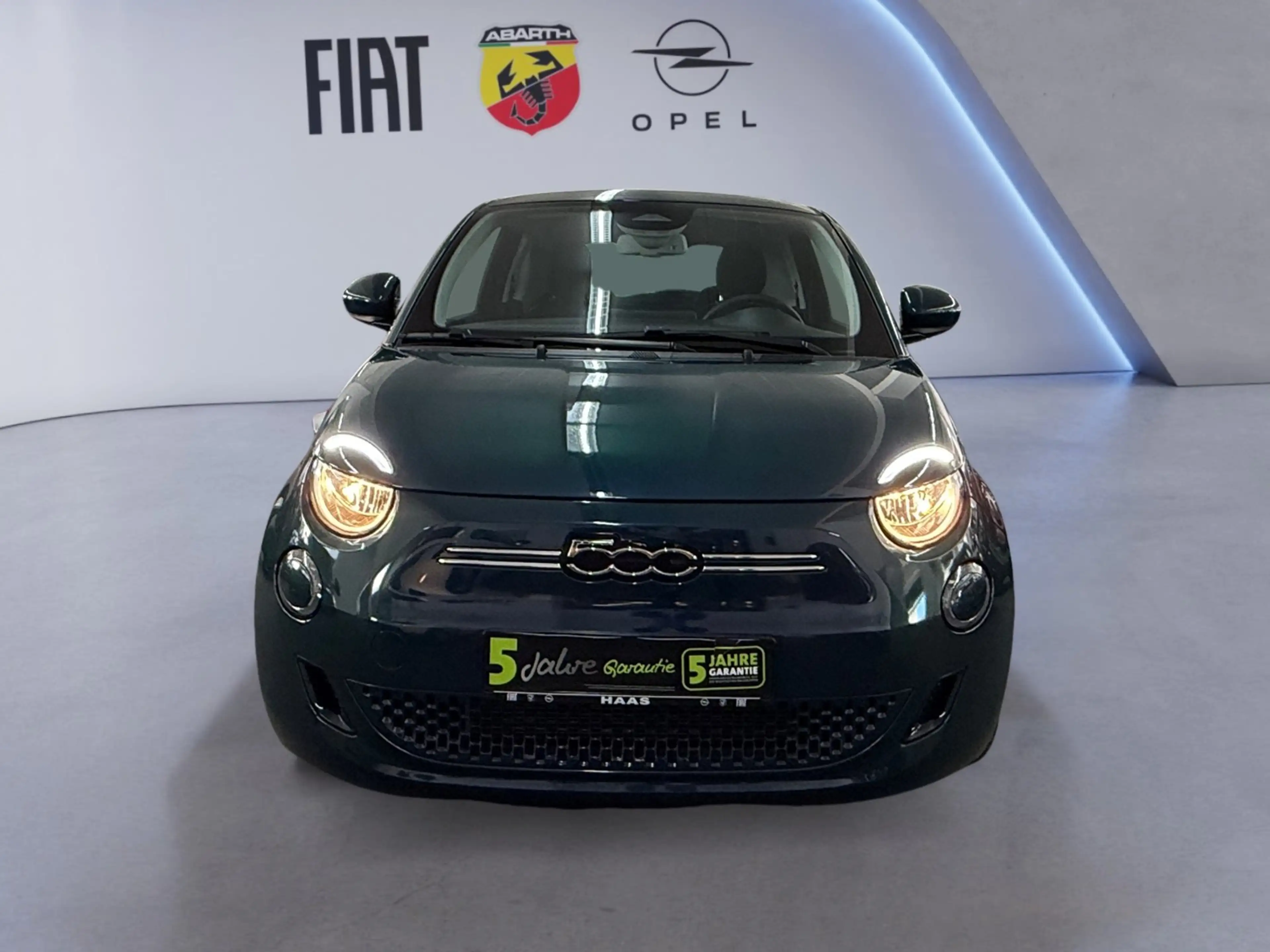 Fiat 500e 500 e Base Klimaautomatik, Keyless, Allwetter — photo 9