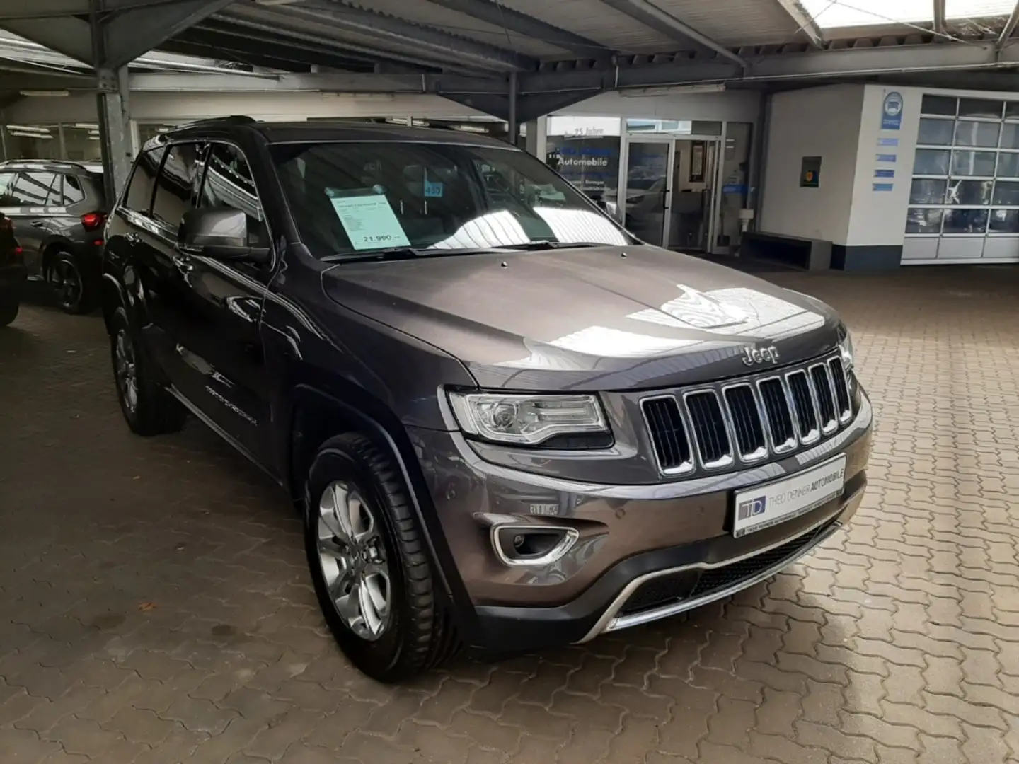 Jeep Grand Cherokee 3.0 CRD Limited AHK Kamera Pano Gris - 2
