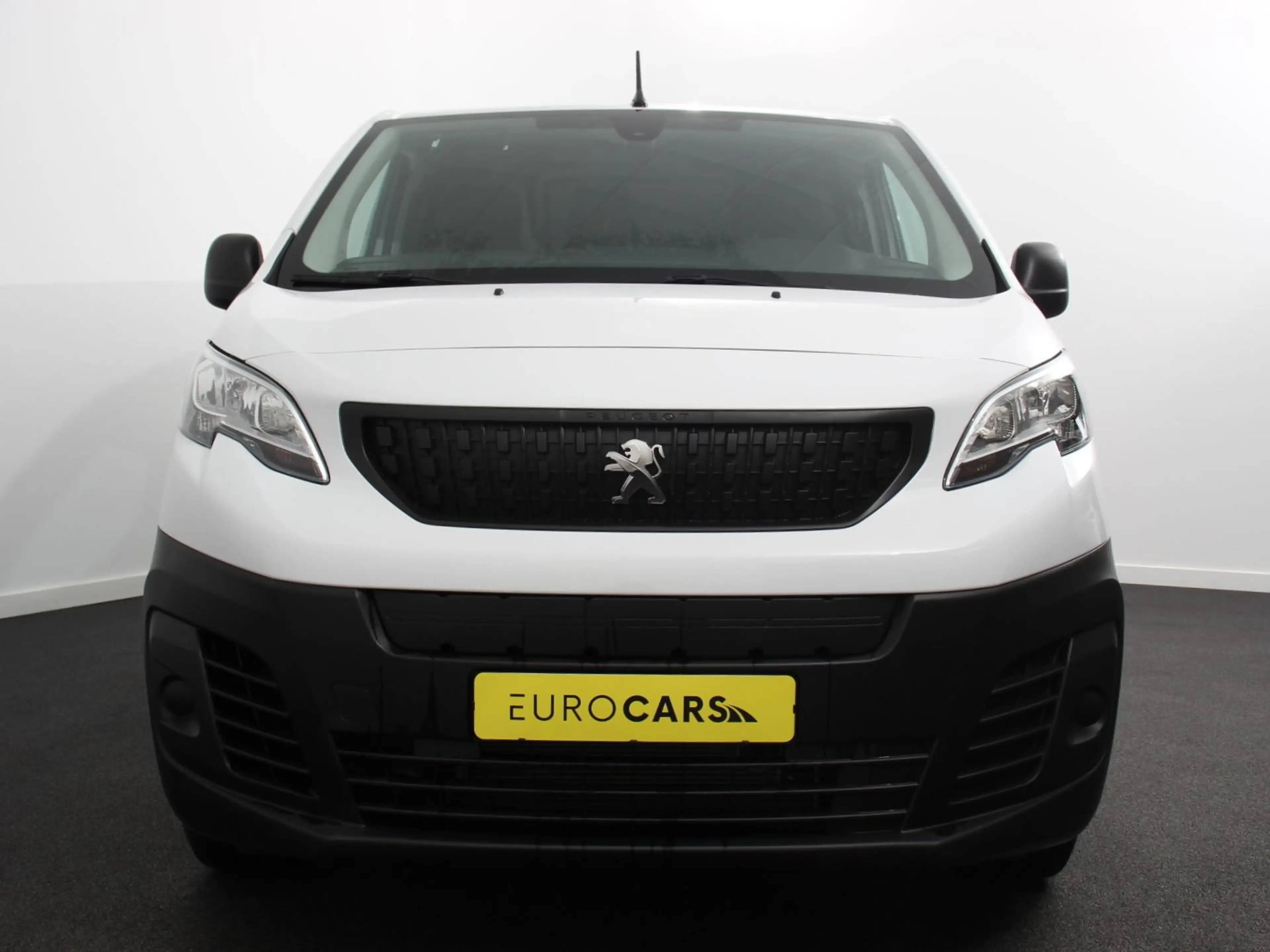 Peugeot e-Expert EV L2 75 kWh | 3p | Automatische Airco | Multimedi — photo 4