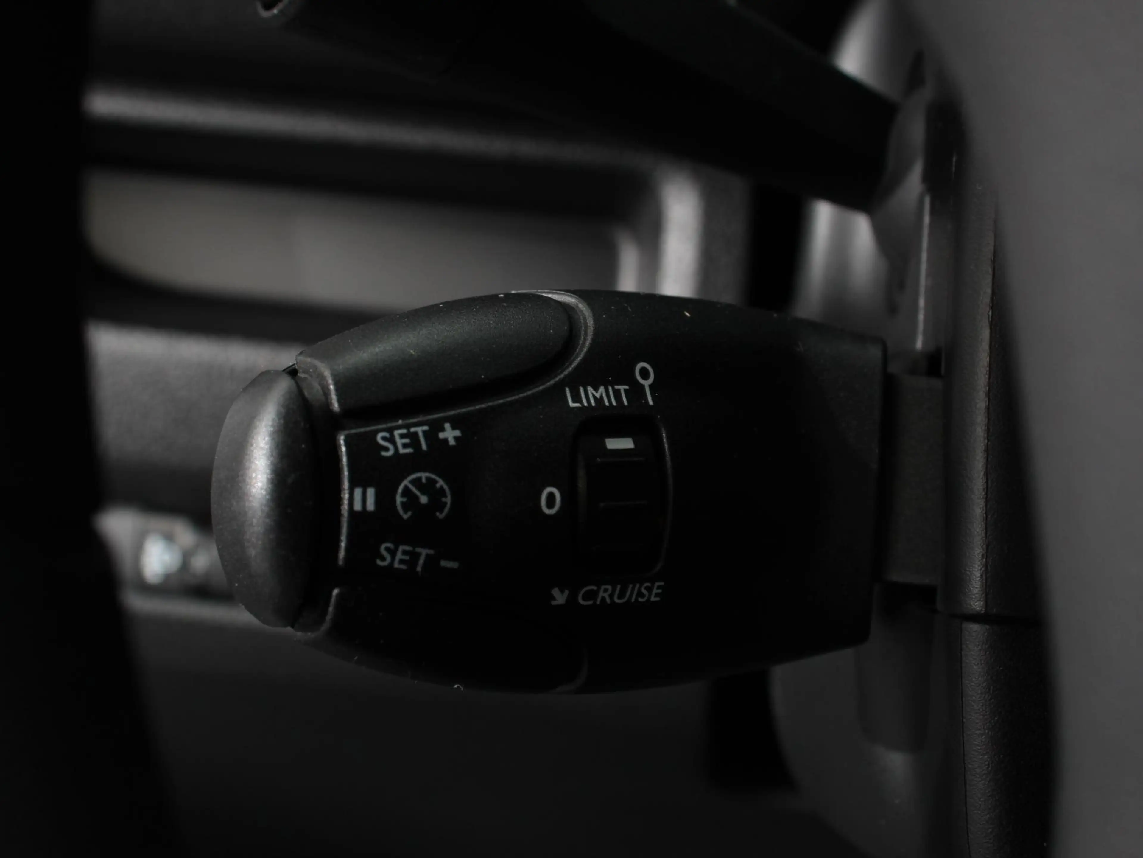 Peugeot e-Expert EV L2 75 kWh | 3p | Automatische Airco | Multimedi — photo 15