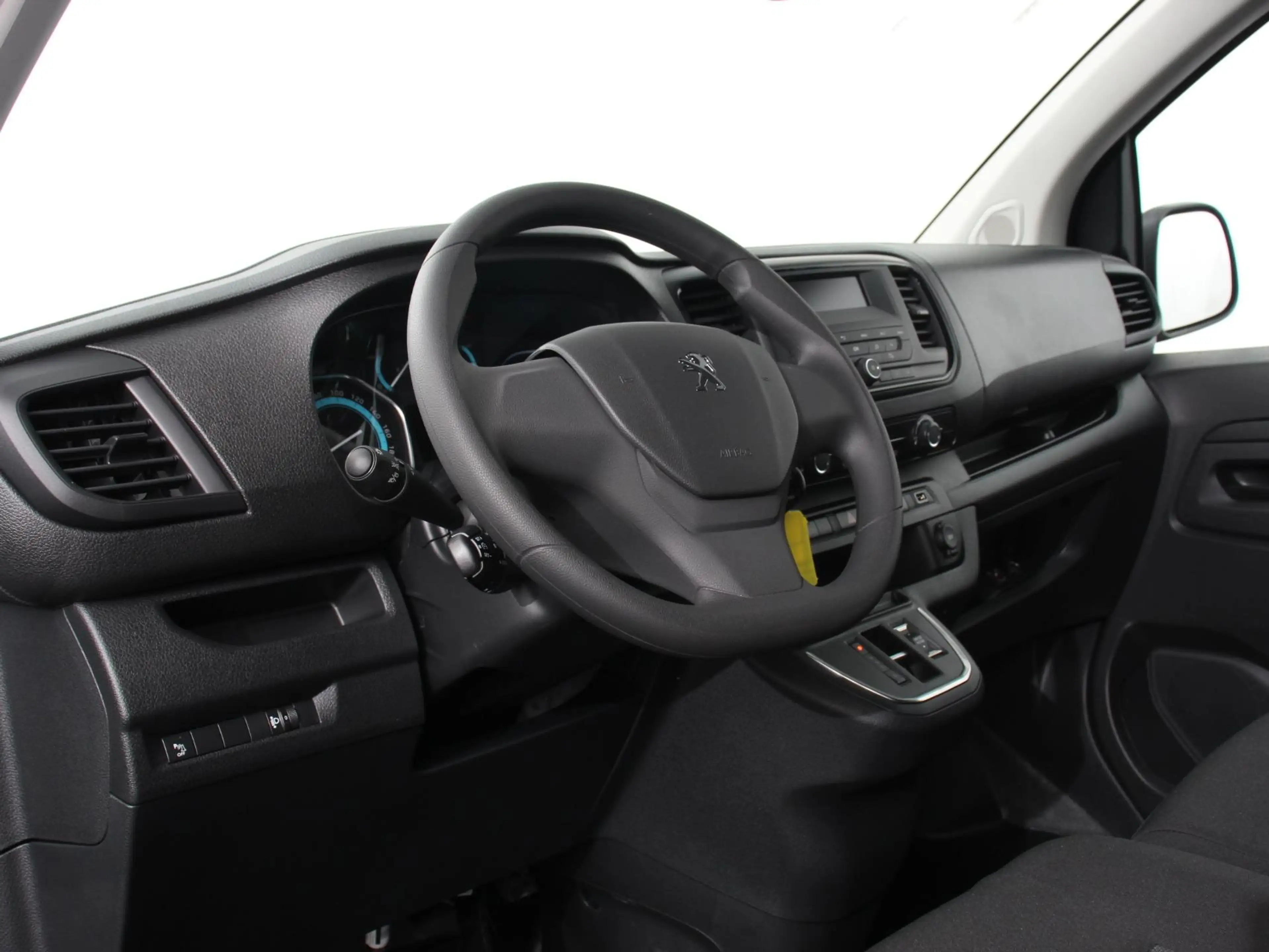 Peugeot e-Expert EV L2 75 kWh | 3p | Automatische Airco | Multimedi — photo 2