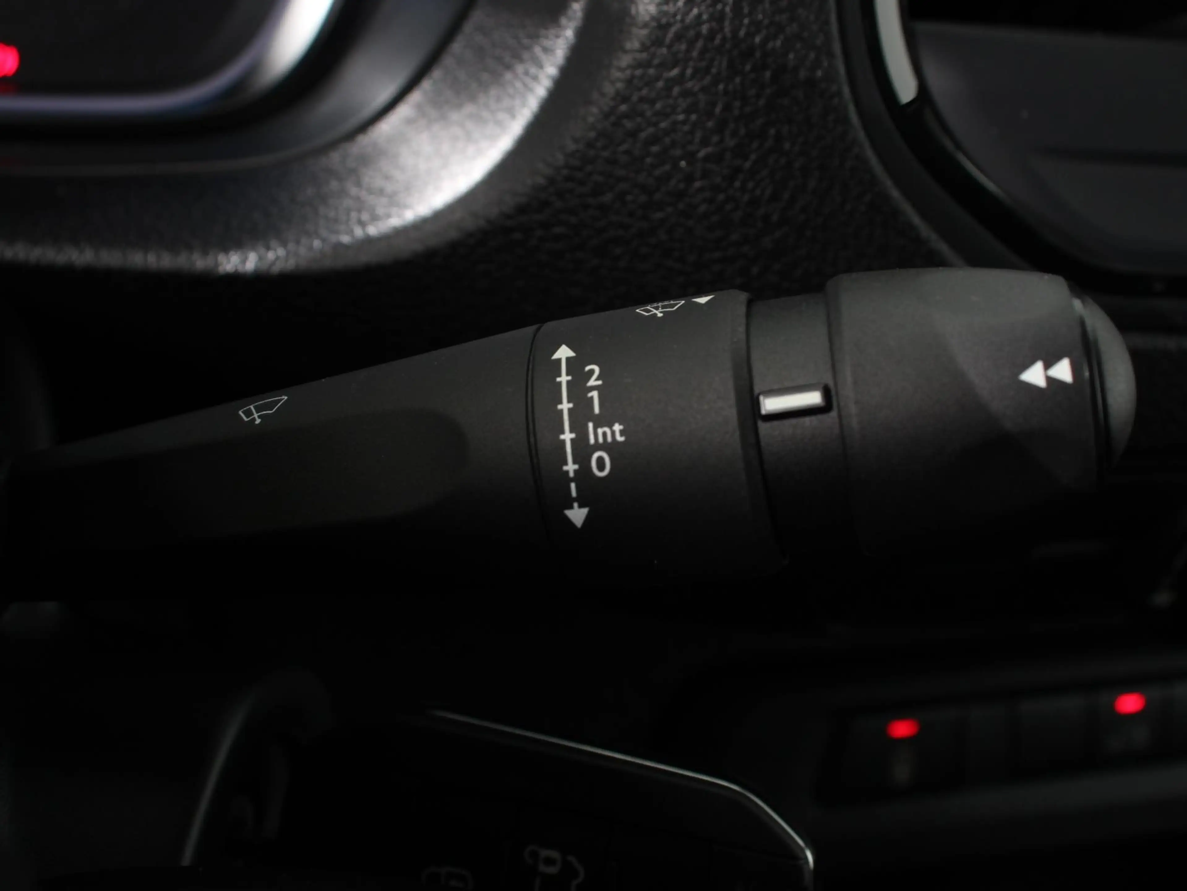 Peugeot e-Expert EV L2 75 kWh | 3p | Automatische Airco | Multimedi — photo 17