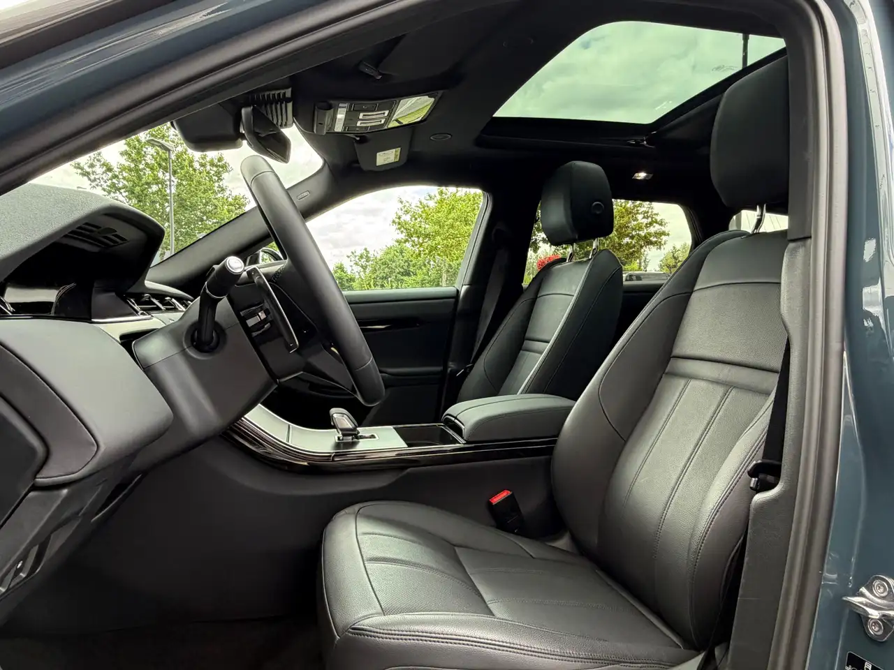 Land Rover Range Rover Evoque 2026 — фото 11