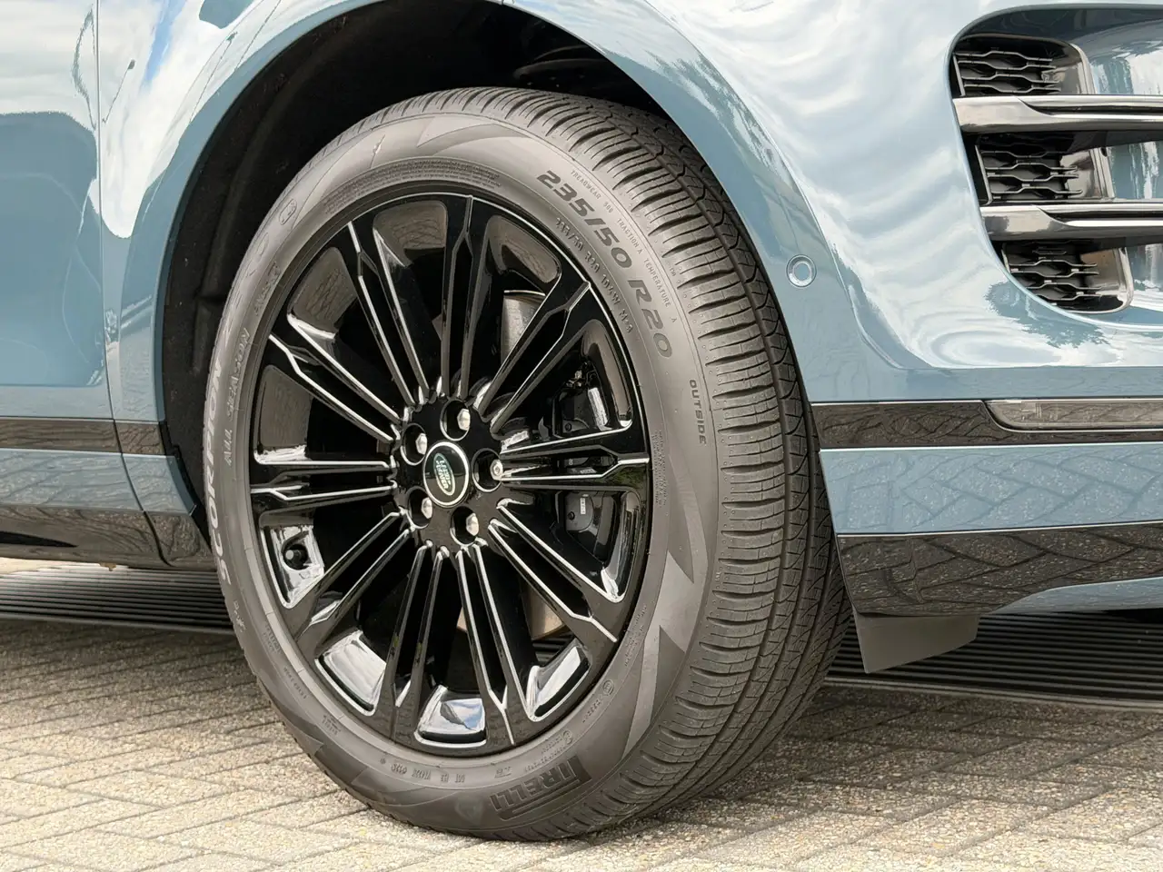 Land Rover Range Rover Evoque 2026 — фото 13