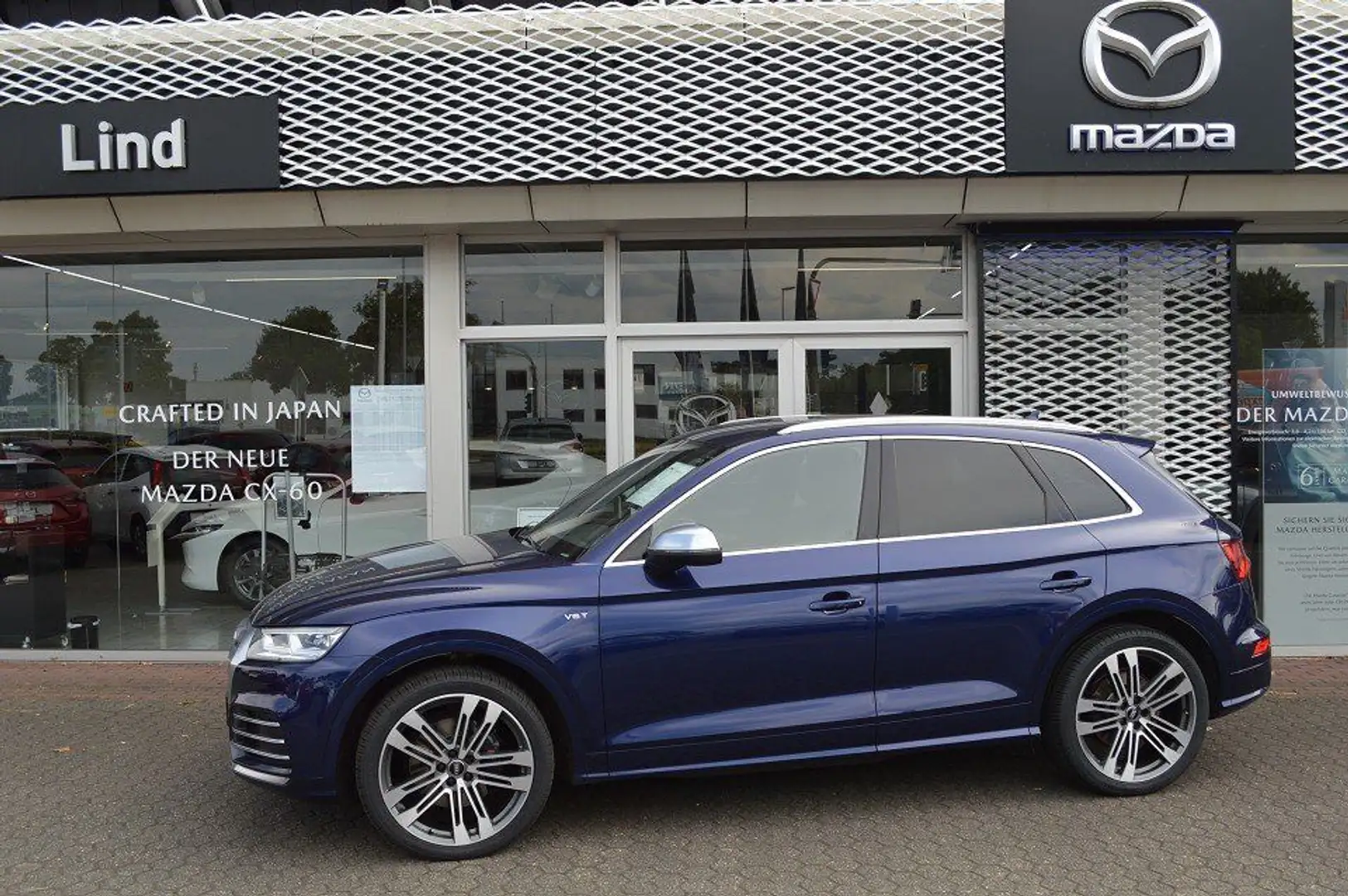 Audi SQ5 (FYB)(01.2017-) Audi SQ5 3.0 TFSI quattro Fekete - 2