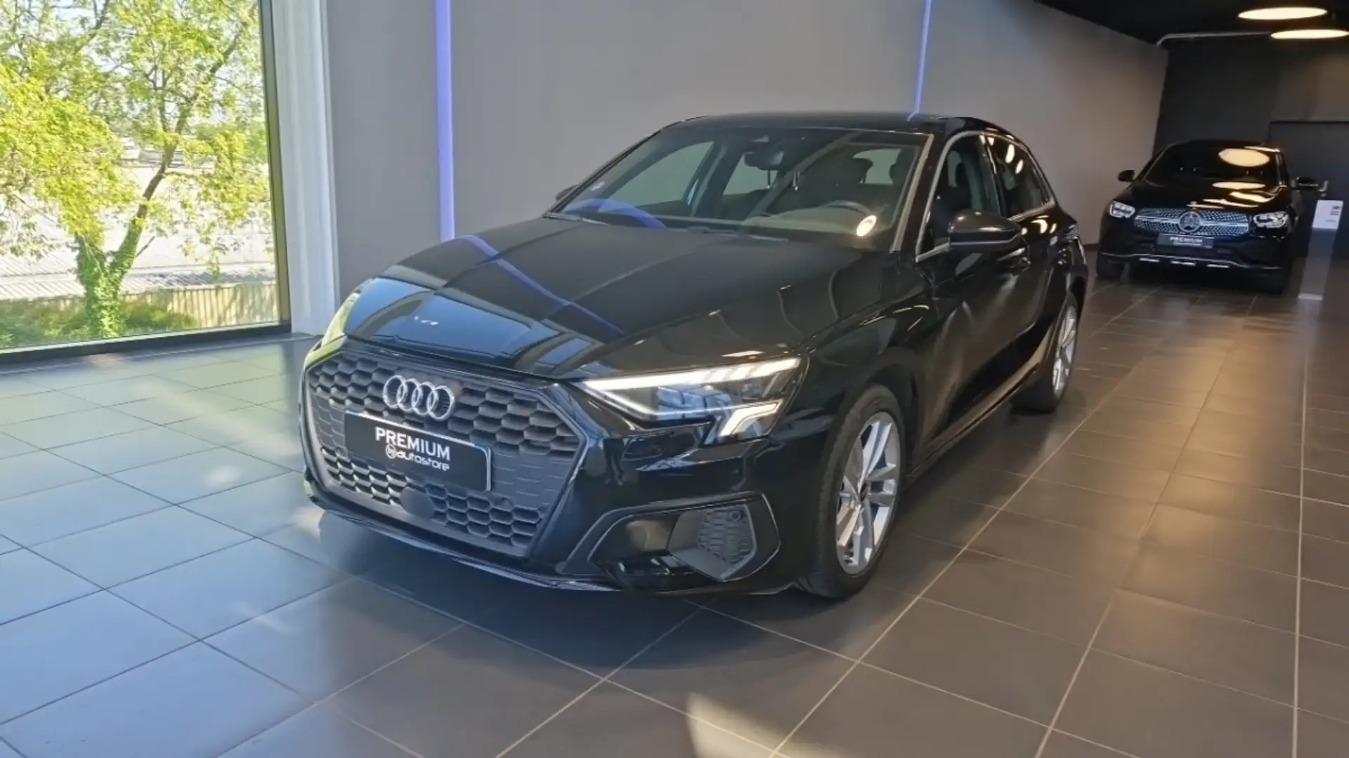 Audi A3 30 TFSI 110 BUSINESS LINE Negro - 1