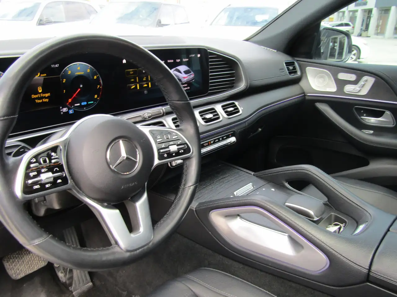 Mercedes-Benz GLE снимка Mercedes-Benz GLE