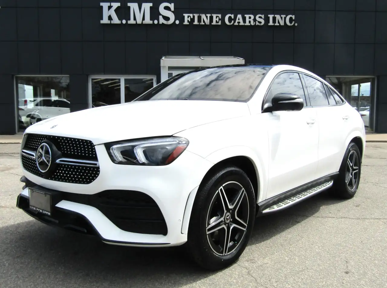 Mercedes-Benz GLE снимка Mercedes-Benz GLE