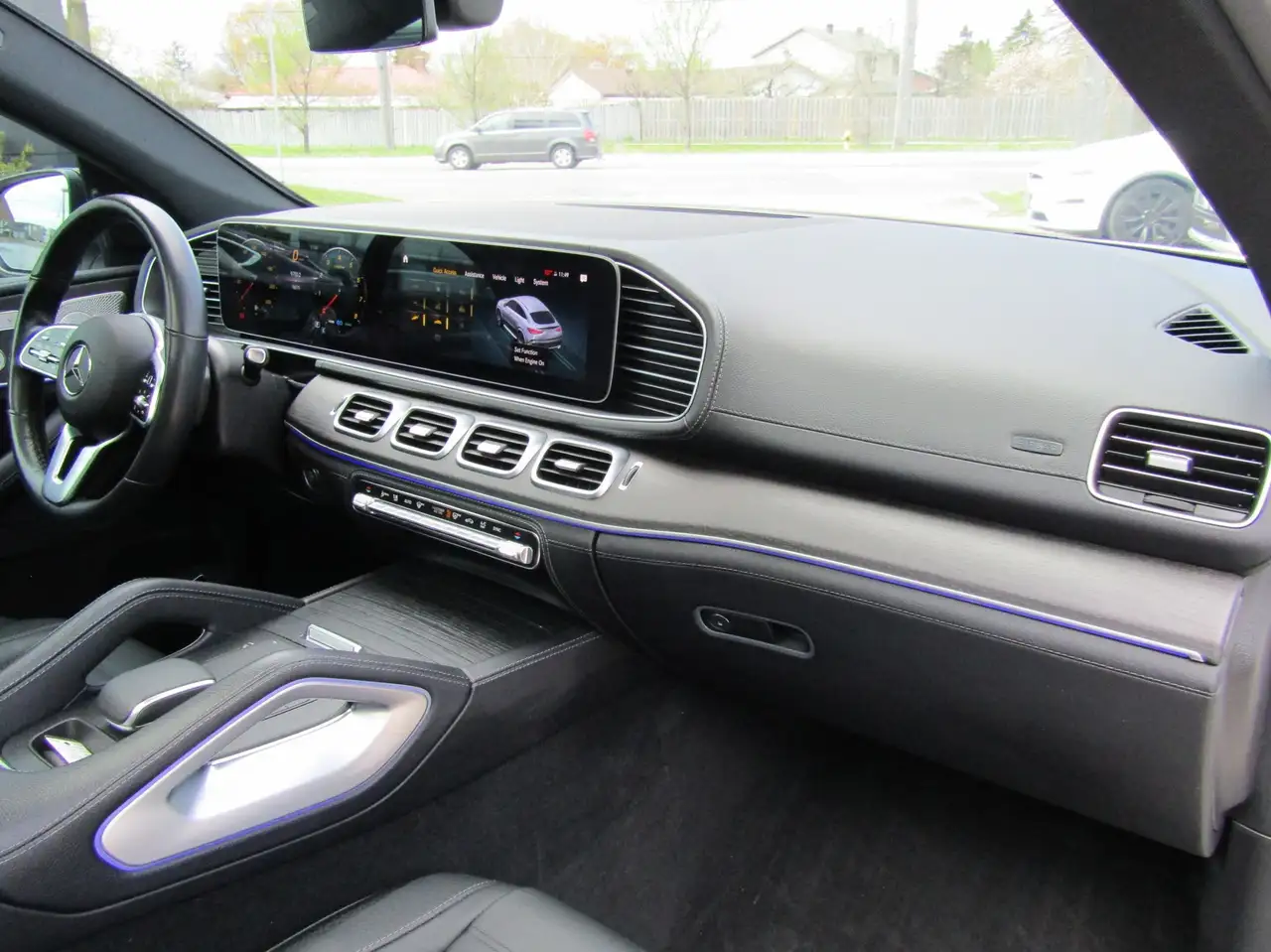 Mercedes-Benz GLE снимка Mercedes-Benz GLE