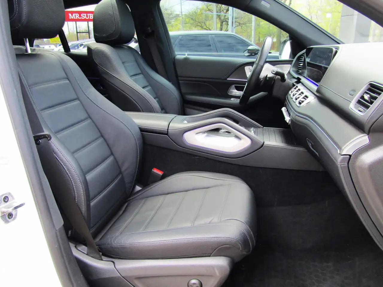 Mercedes-Benz GLE снимка Mercedes-Benz GLE