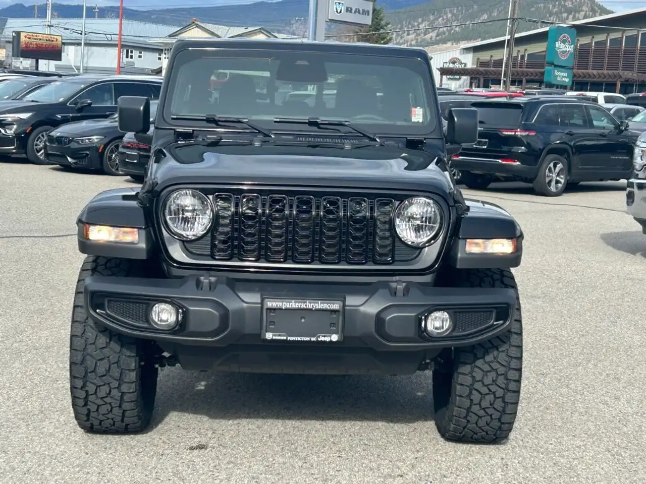 Jeep Gladiator photo Jeep Gladiator