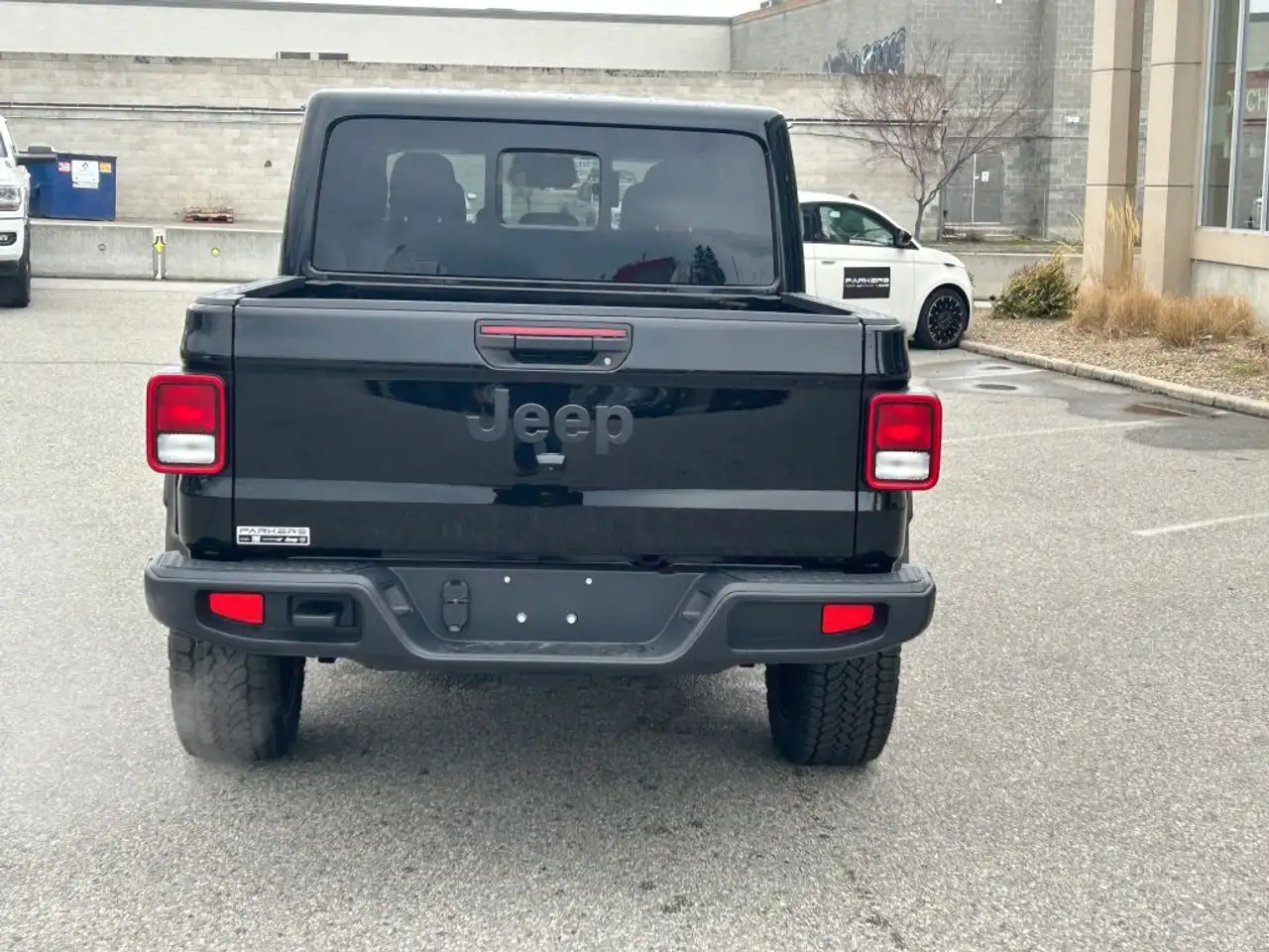 Jeep Gladiator photo Jeep Gladiator