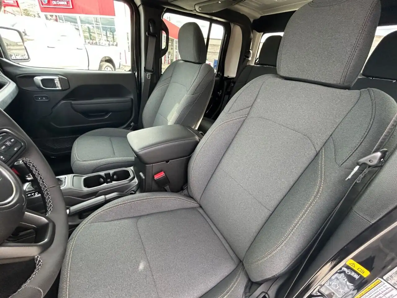 Jeep Gladiator photo Jeep Gladiator