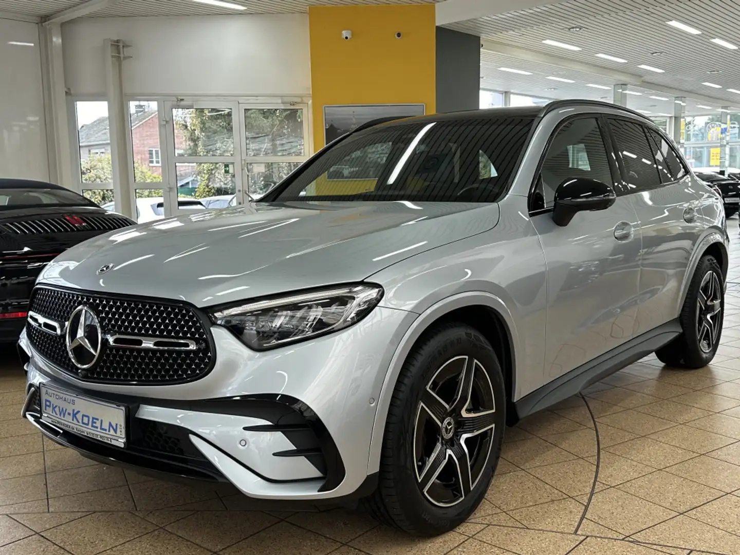Mercedes-Benz GLC 220 d 4M AMG-LiNE*PANO*NiGHT*360°*LED*MEMORY Argent - 1