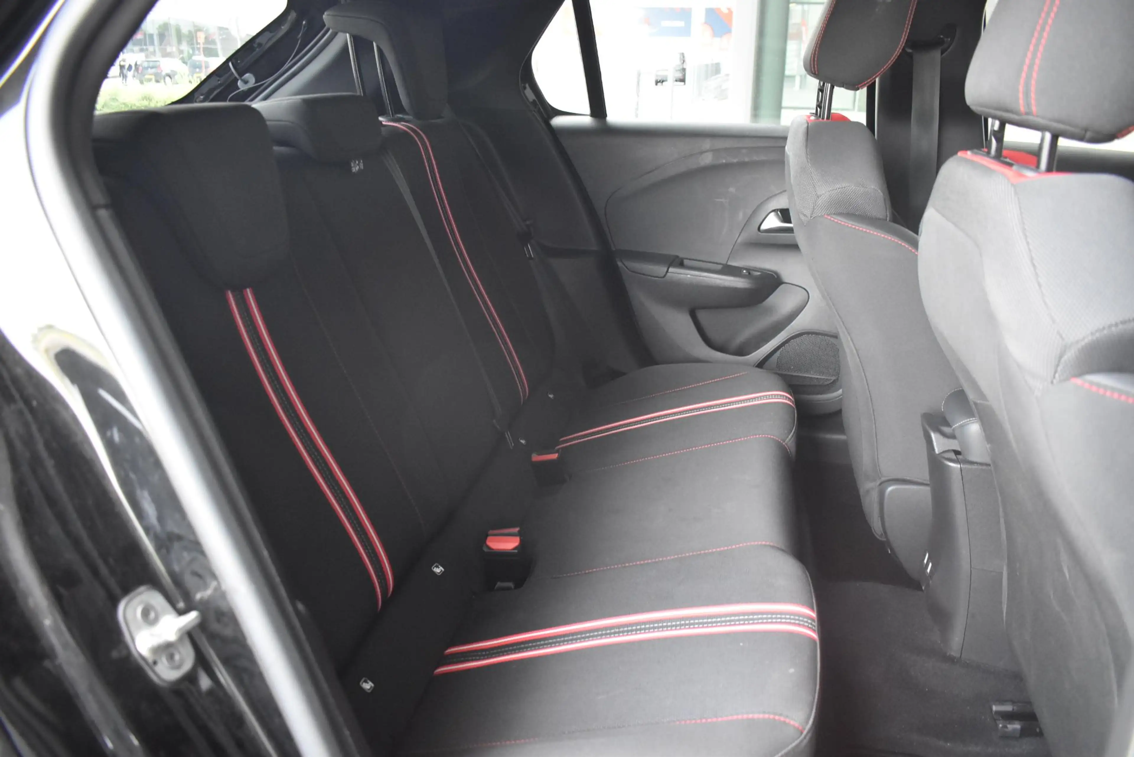 Opel Corsa-e GS Line 50 kWh | Camera | Apple Carplay/Android Au — photo 12