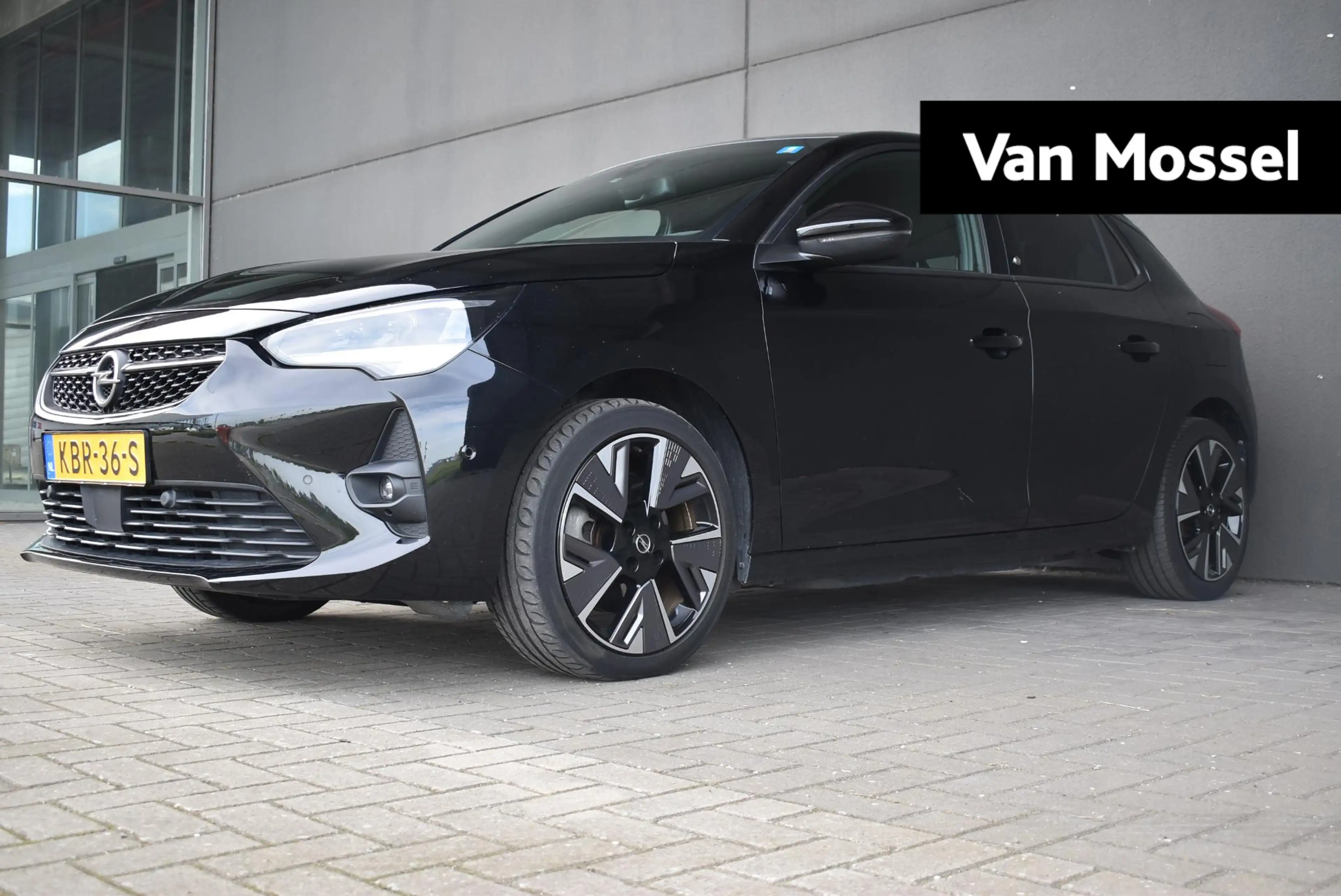 Opel Corsa-e GS Line 50 kWh | Camera | Apple Carplay/Android Au