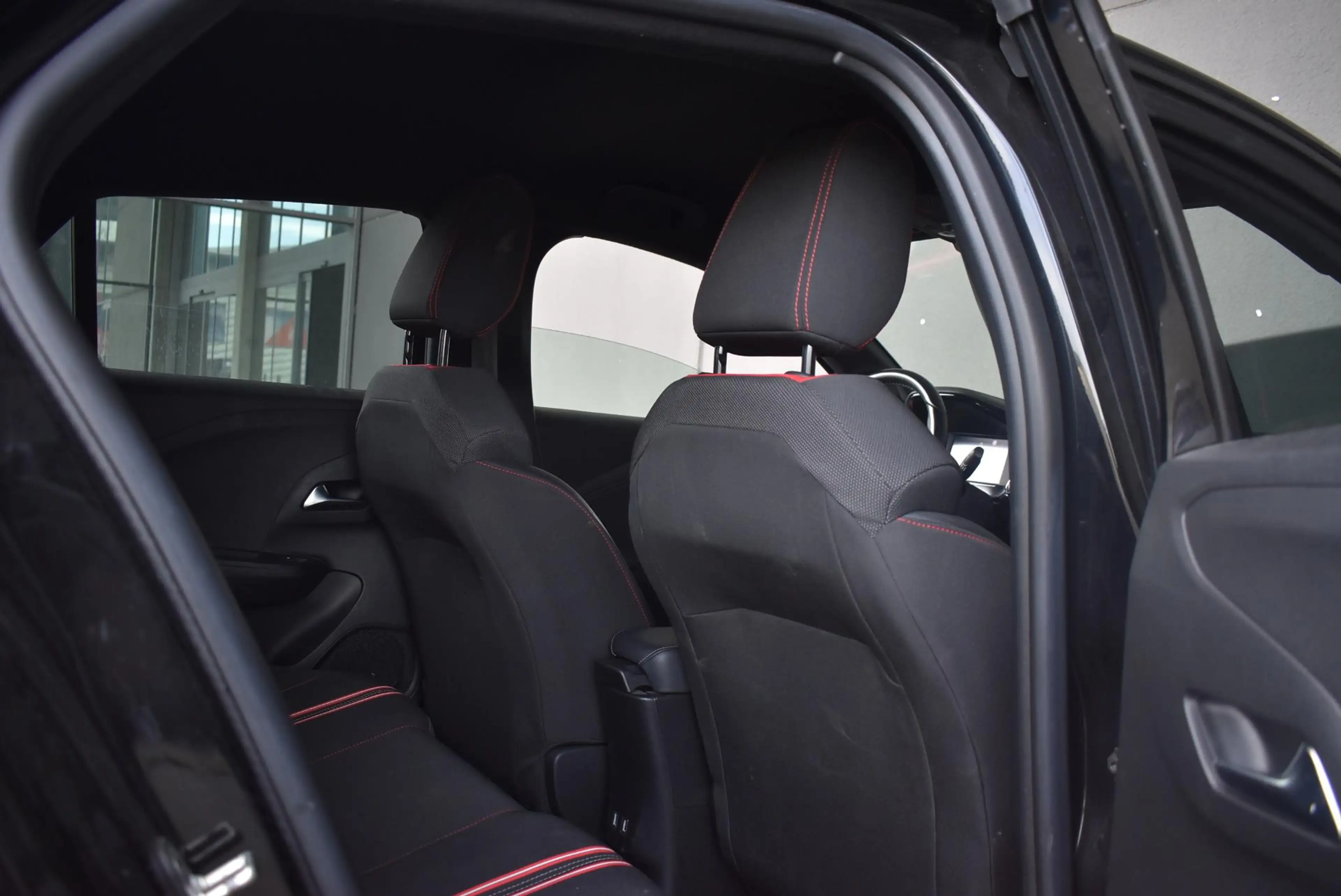Opel Corsa-e GS Line 50 kWh | Camera | Apple Carplay/Android Au — photo 13