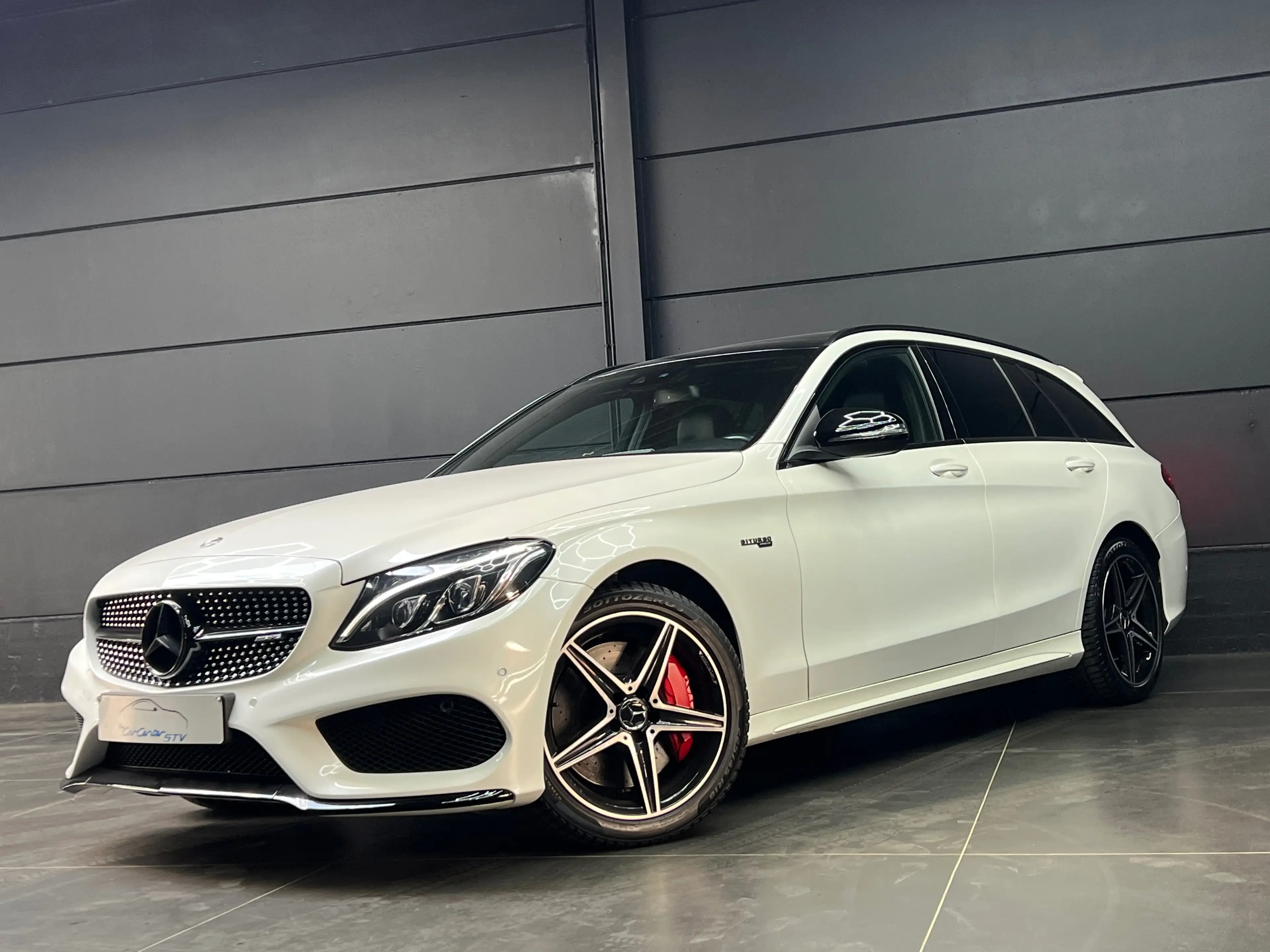 Mercedes-Benz C 43 AMG 4-Matic/Pano/Perf exhaust/60.000KM/Camera/Full Option/
