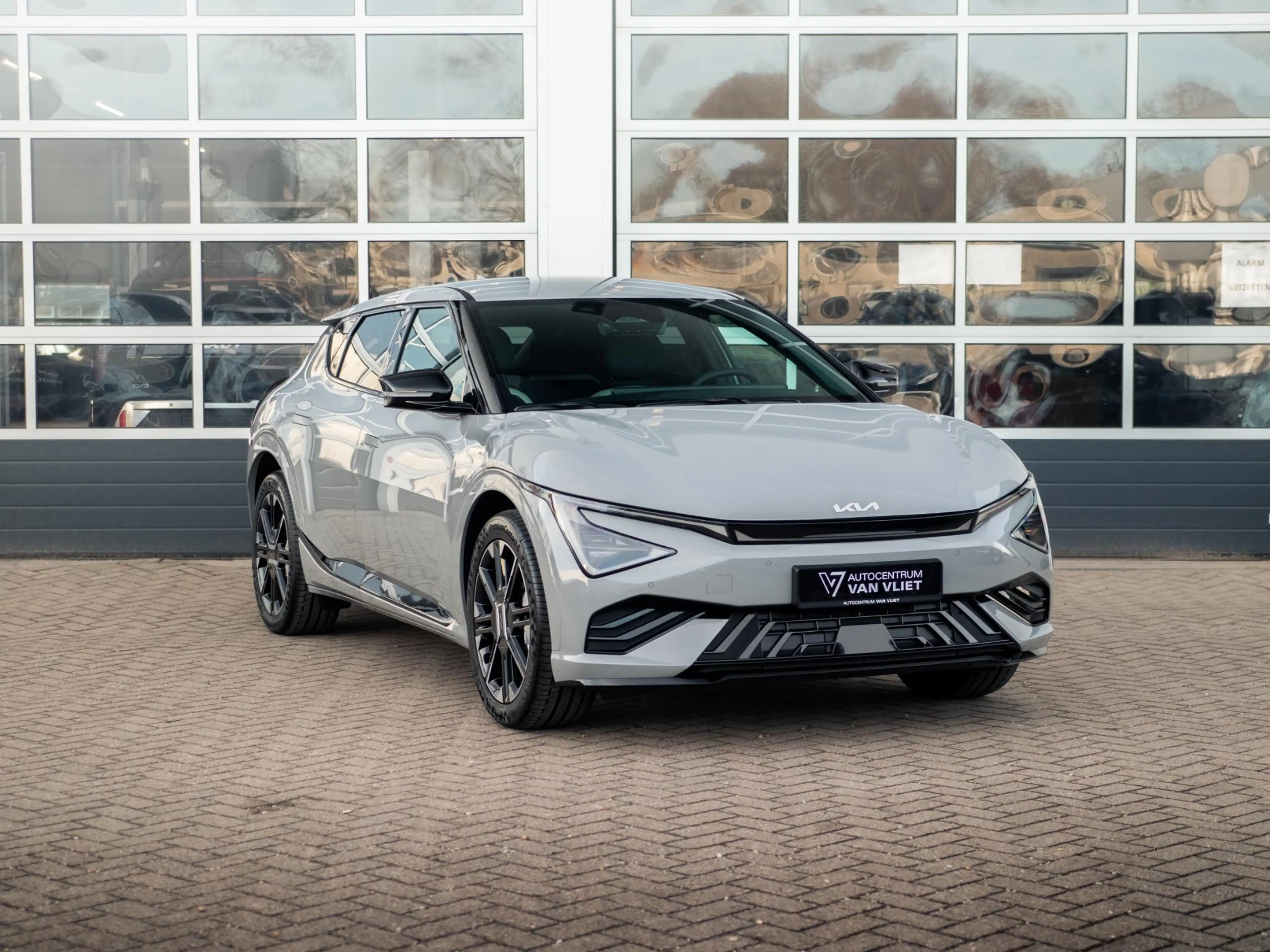 Kia EV6 GT-Line Business Edition 84 kWh | 800v technologie — photo 3